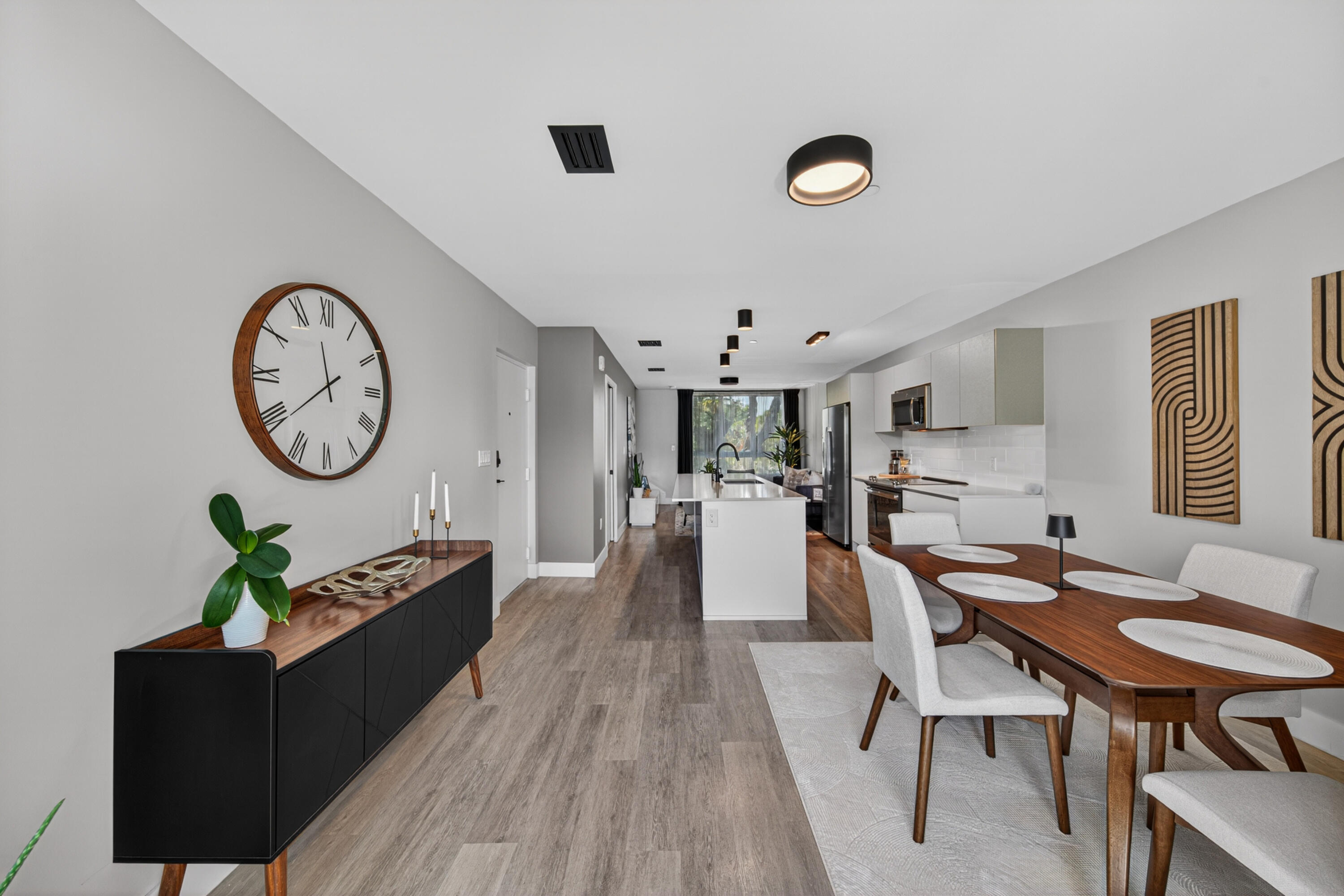 2535 NE 193rd Street 3203