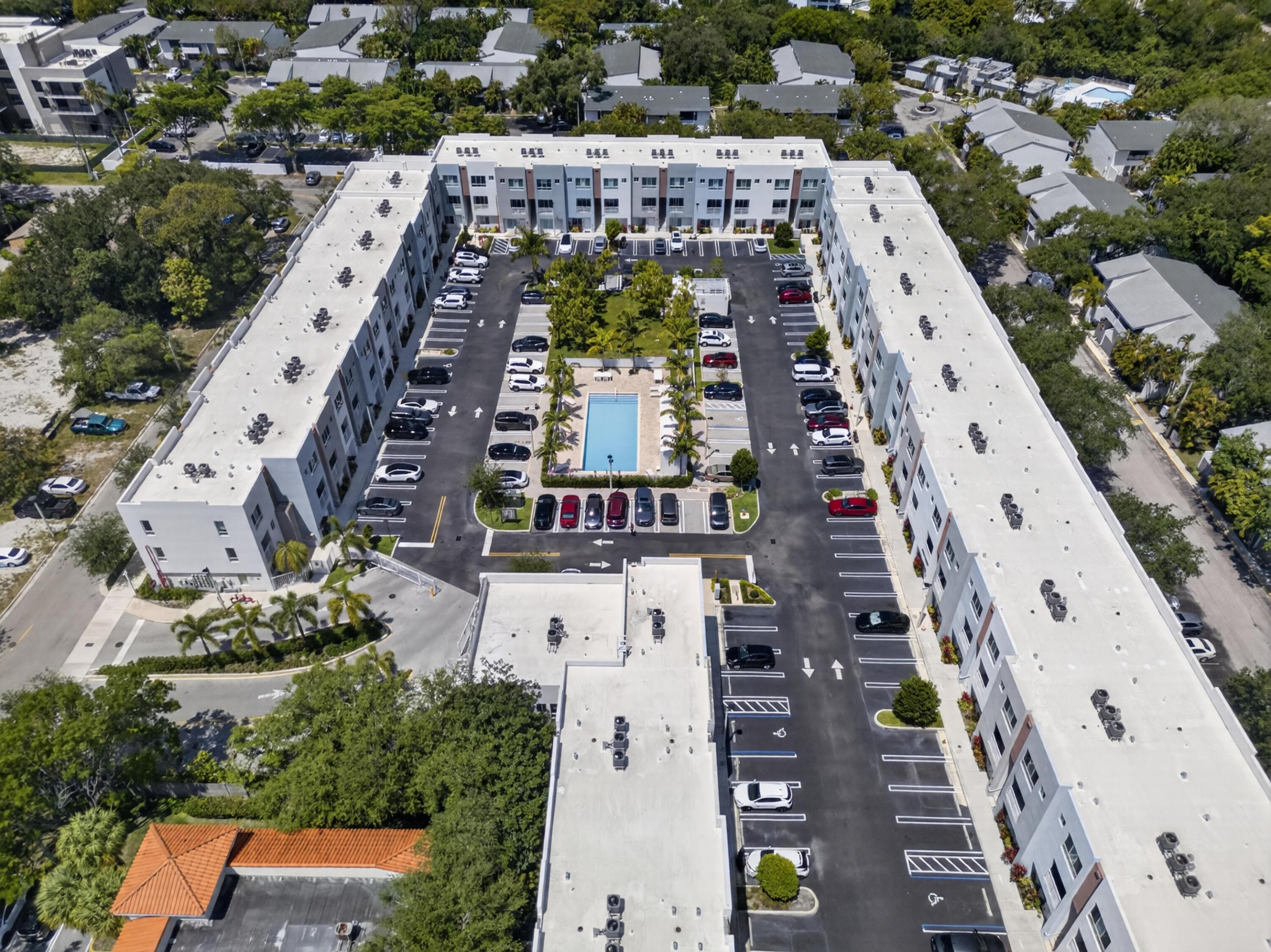2535 NE 193rd Street 3203