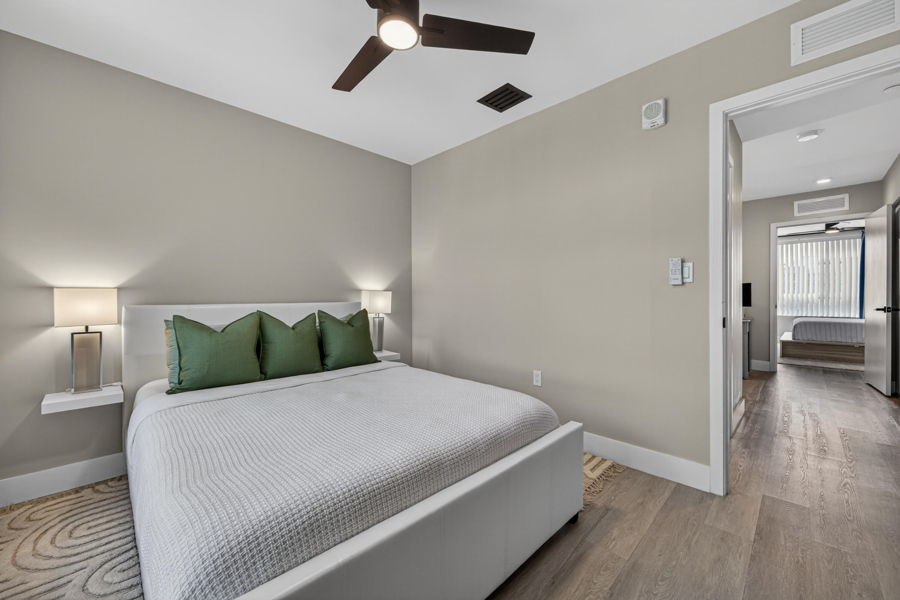 2535 NE 193rd Street 3203