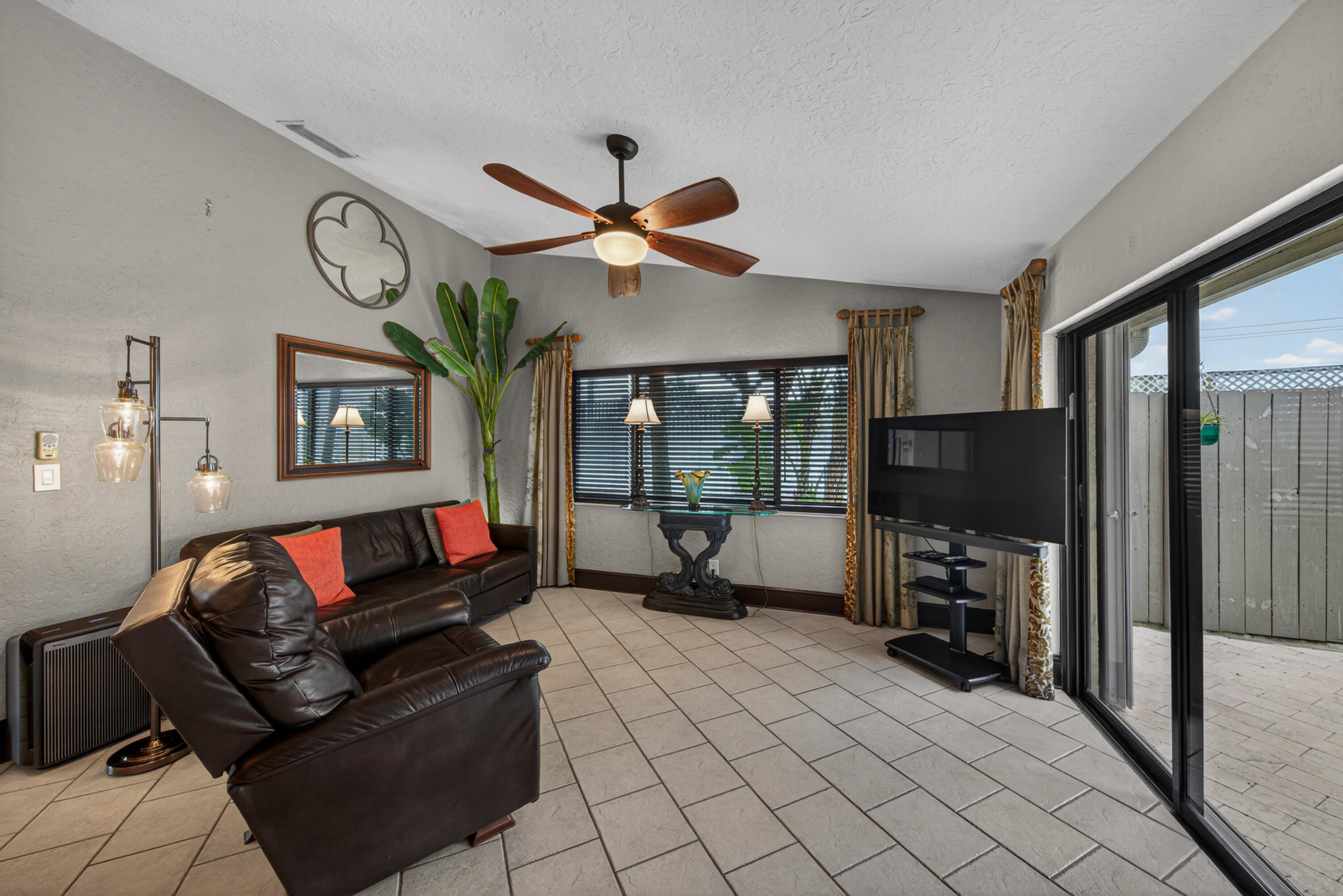 3068 S Oakland Forest Drive