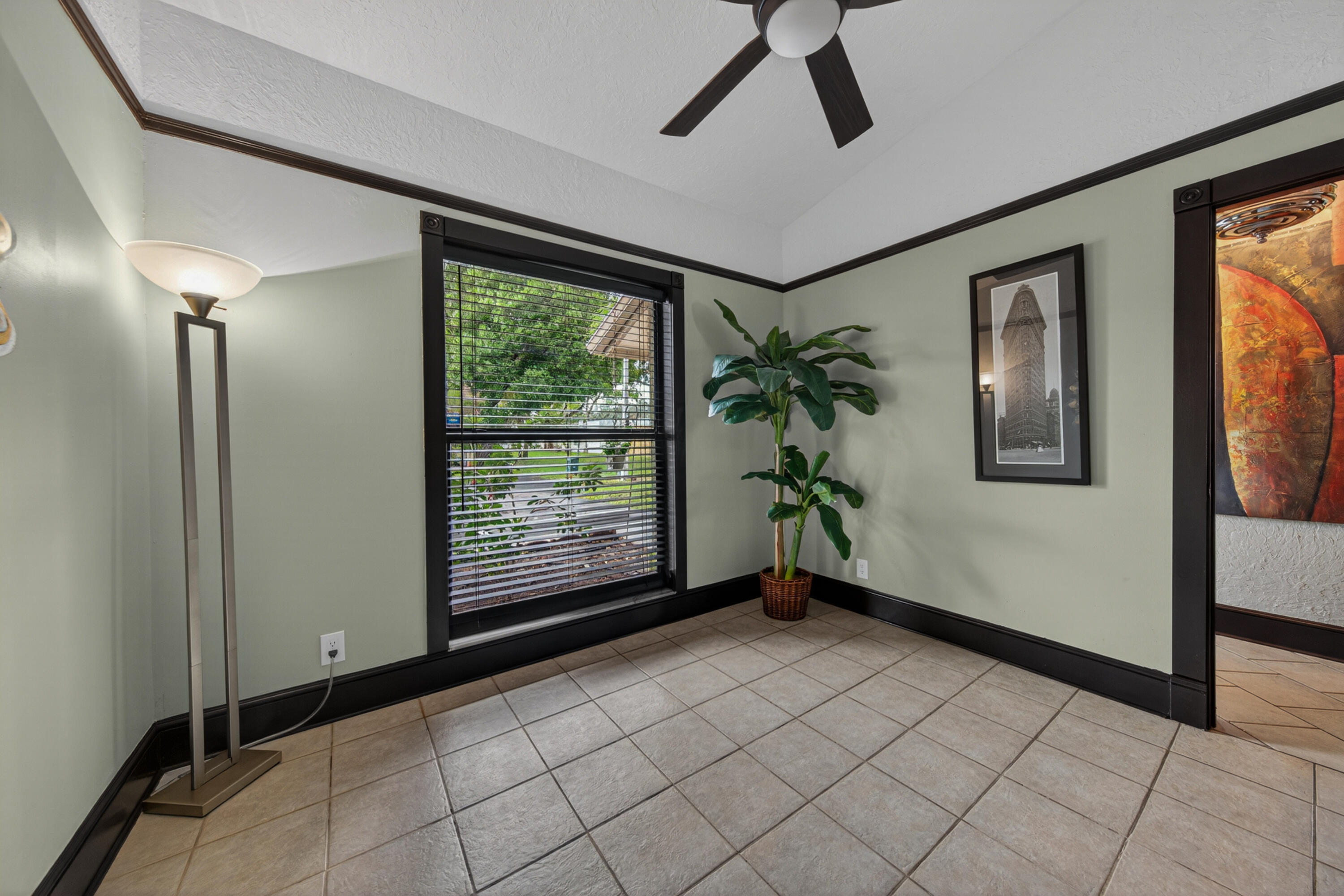 3068 S Oakland Forest Drive