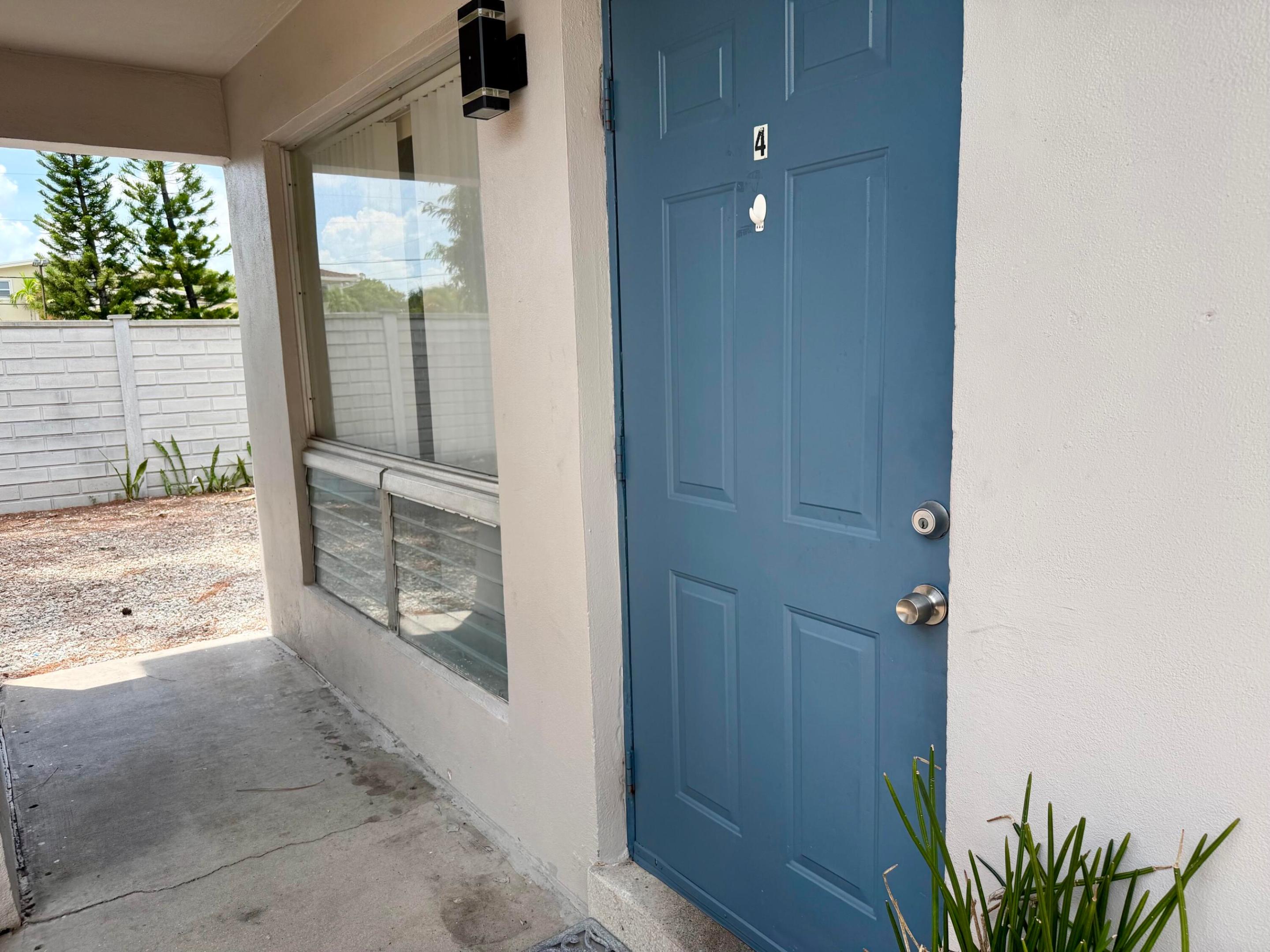 3041 NE 20TH Terrace 4