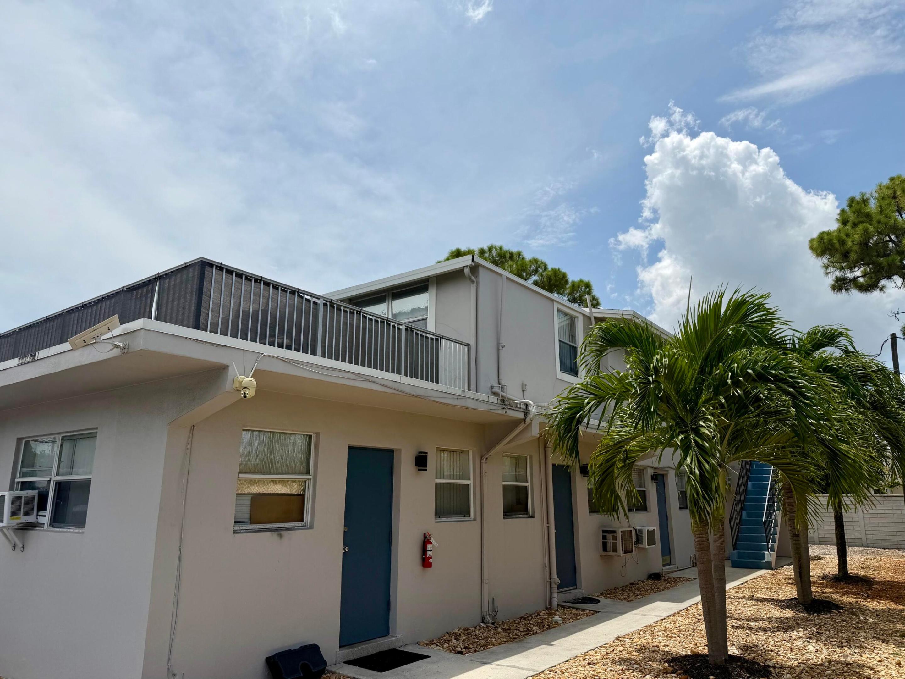3041 NE 20TH Terrace 4