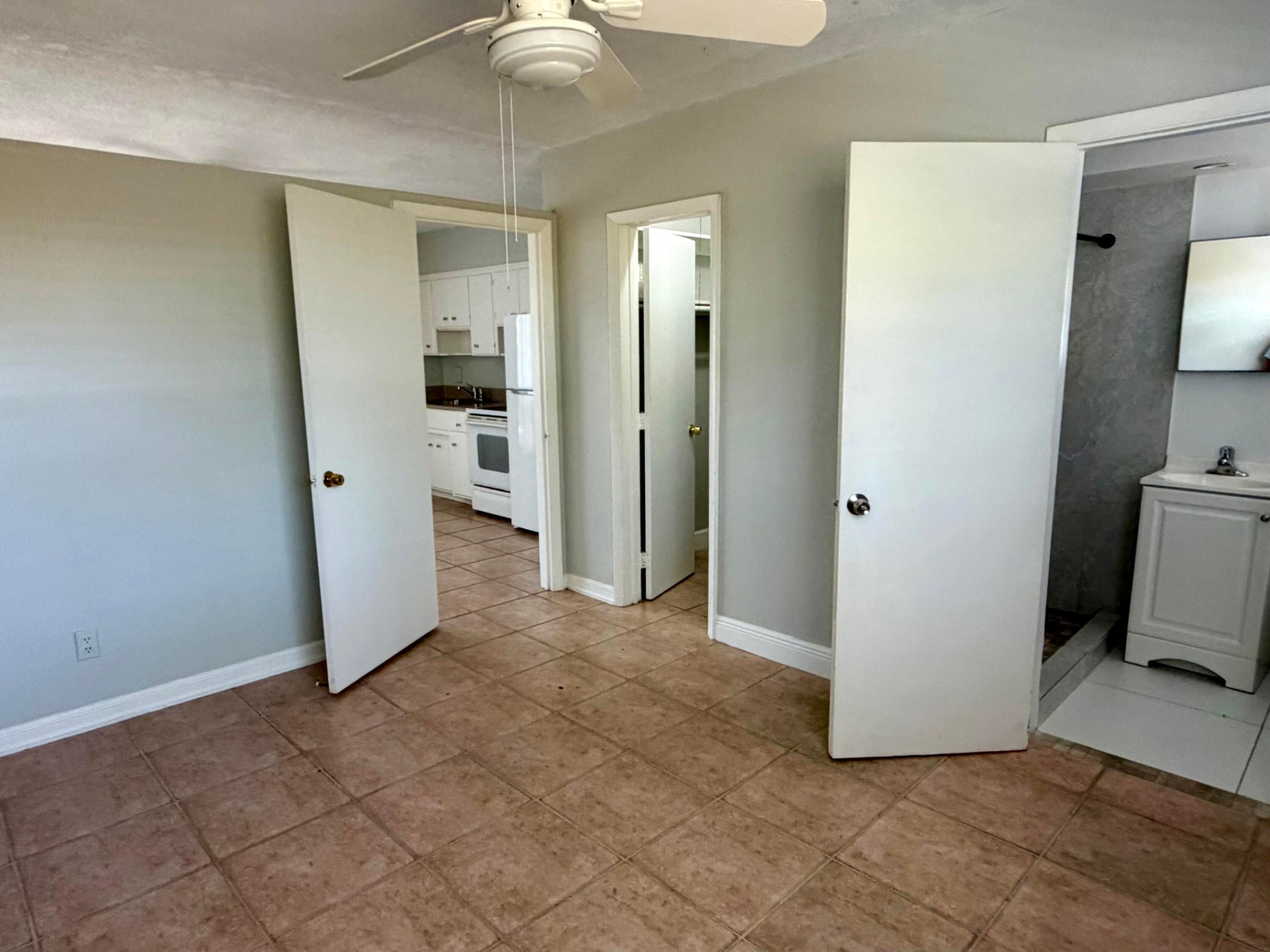 3041 NE 20th Terrace