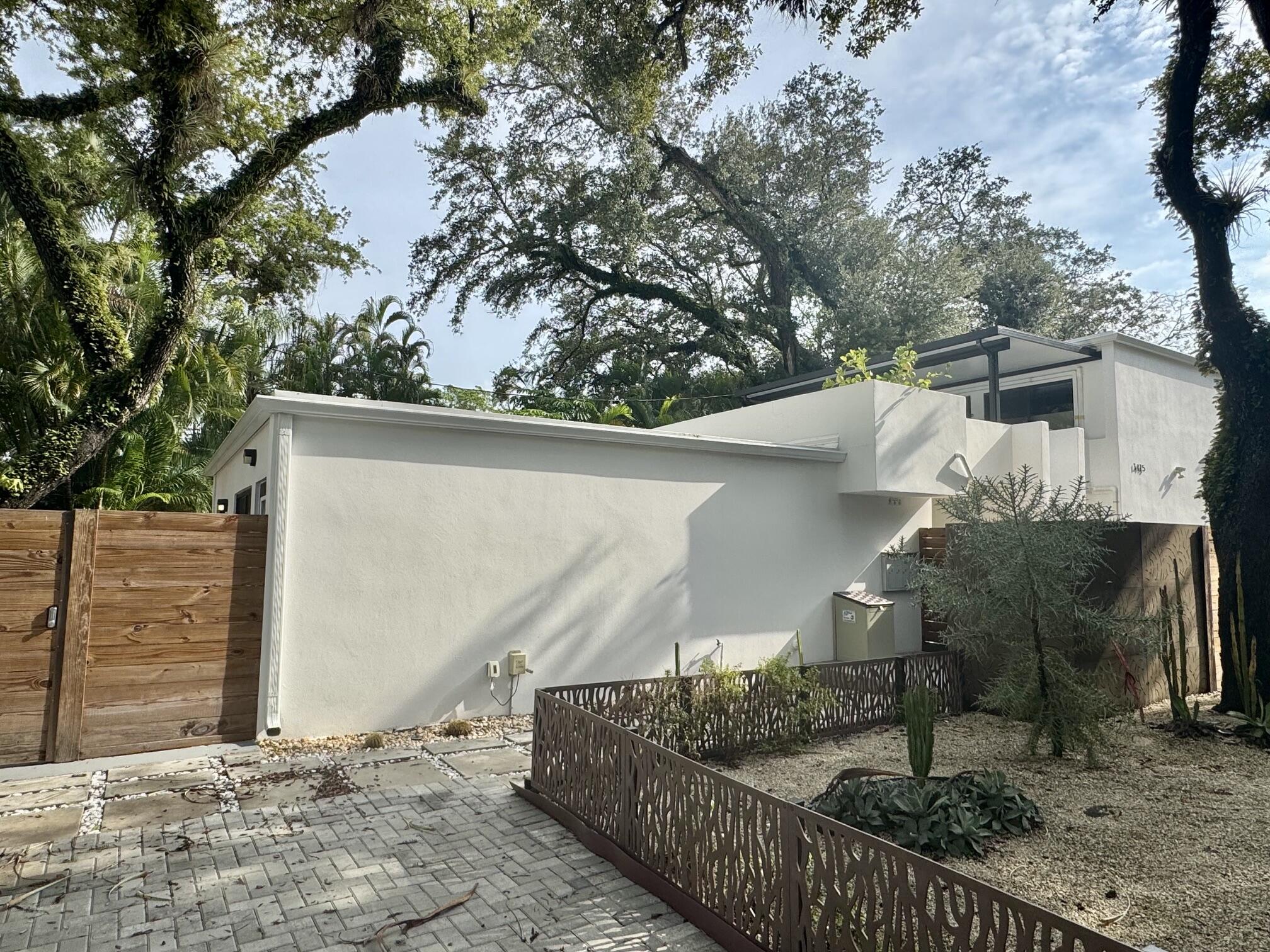 1415 SW 9th Street