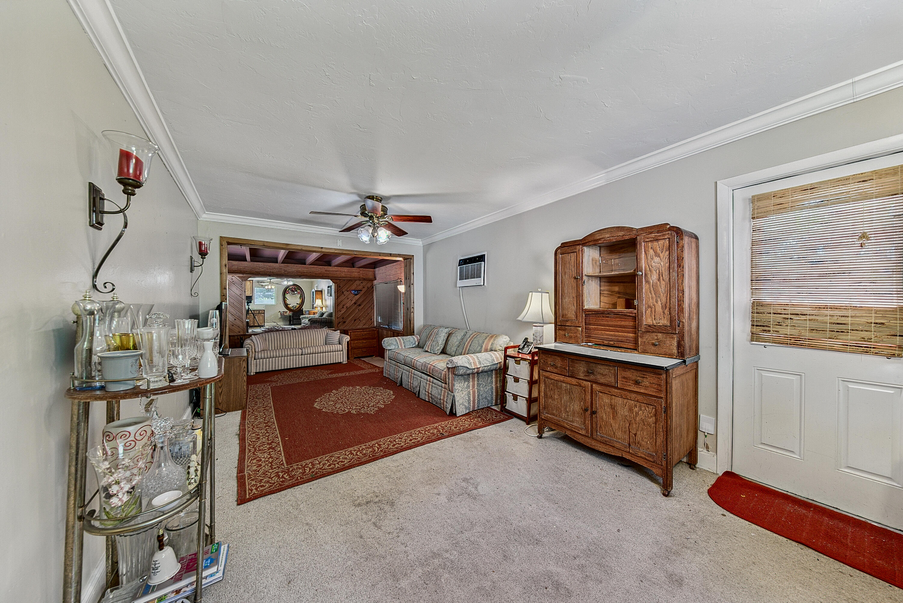 1223 NE 3rd Avenue 1-3