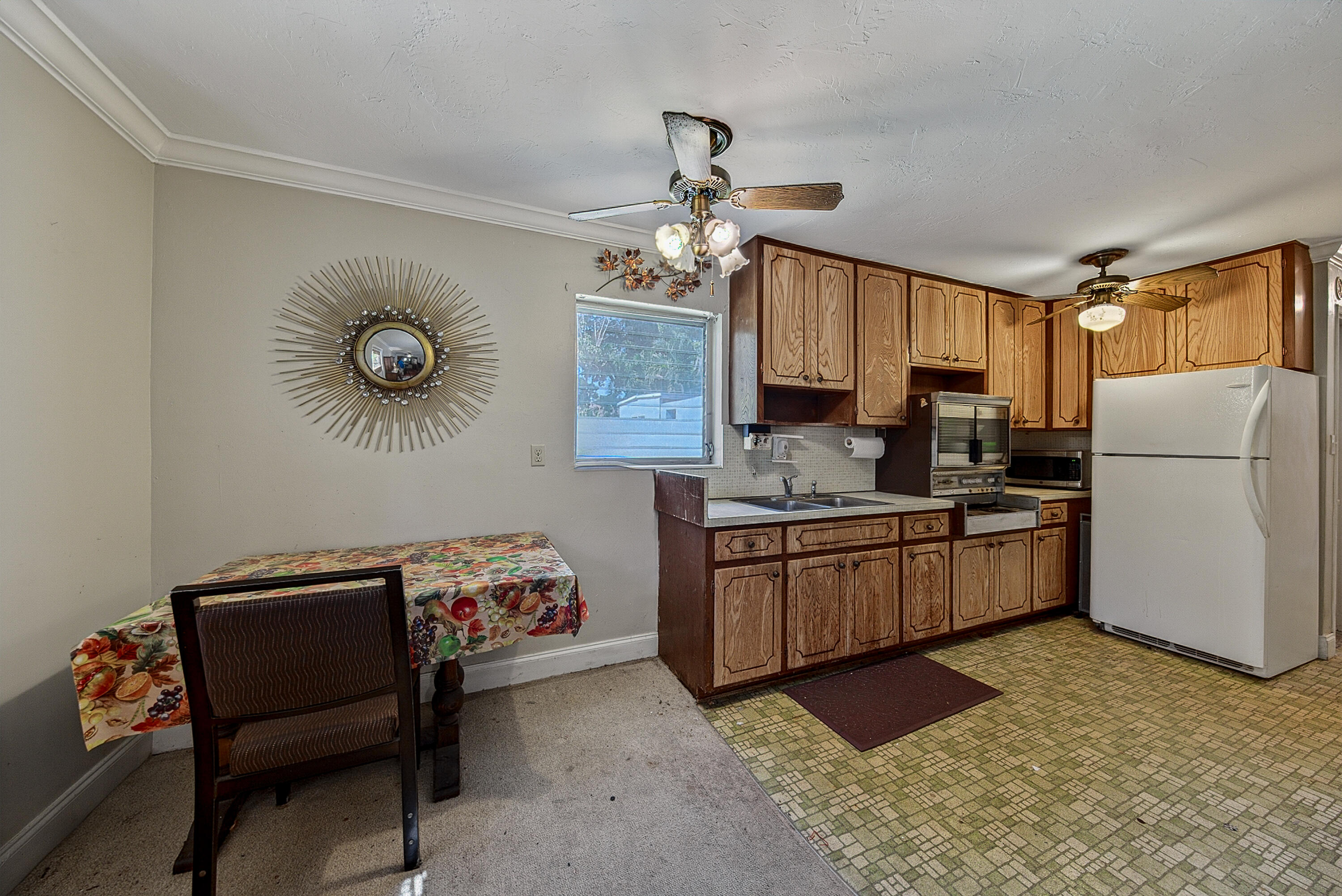 1223 NE 3rd Avenue 1-3