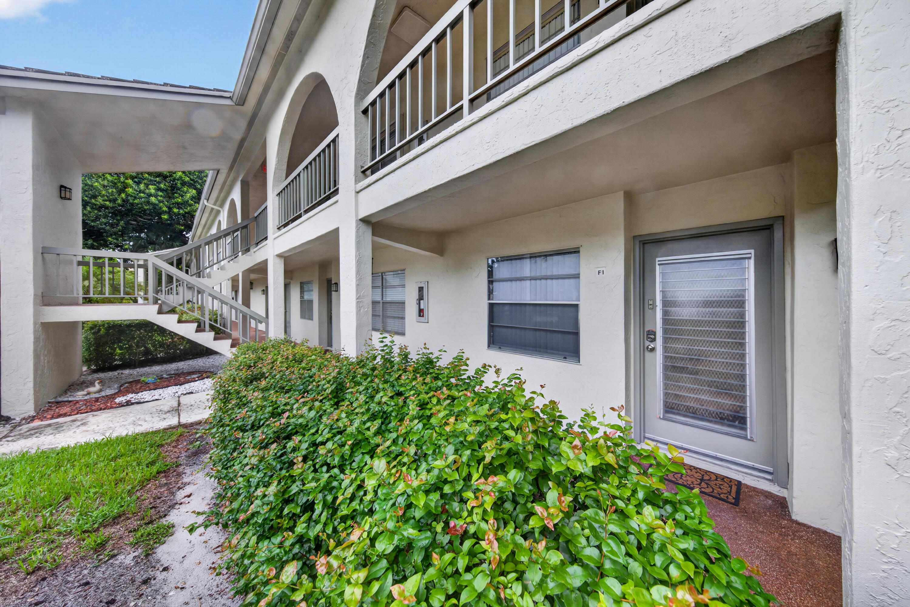 1205 Bahama Bend F1