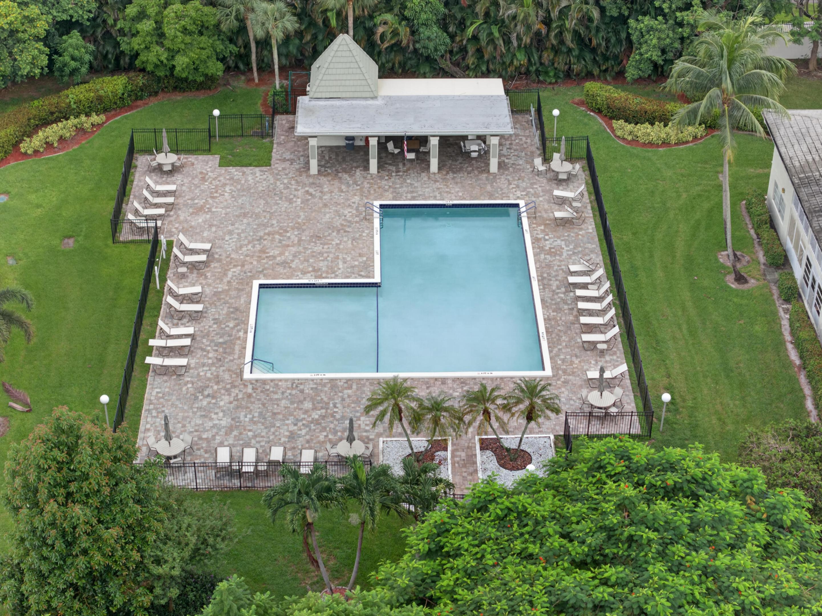 1205 Bahama Bend F1