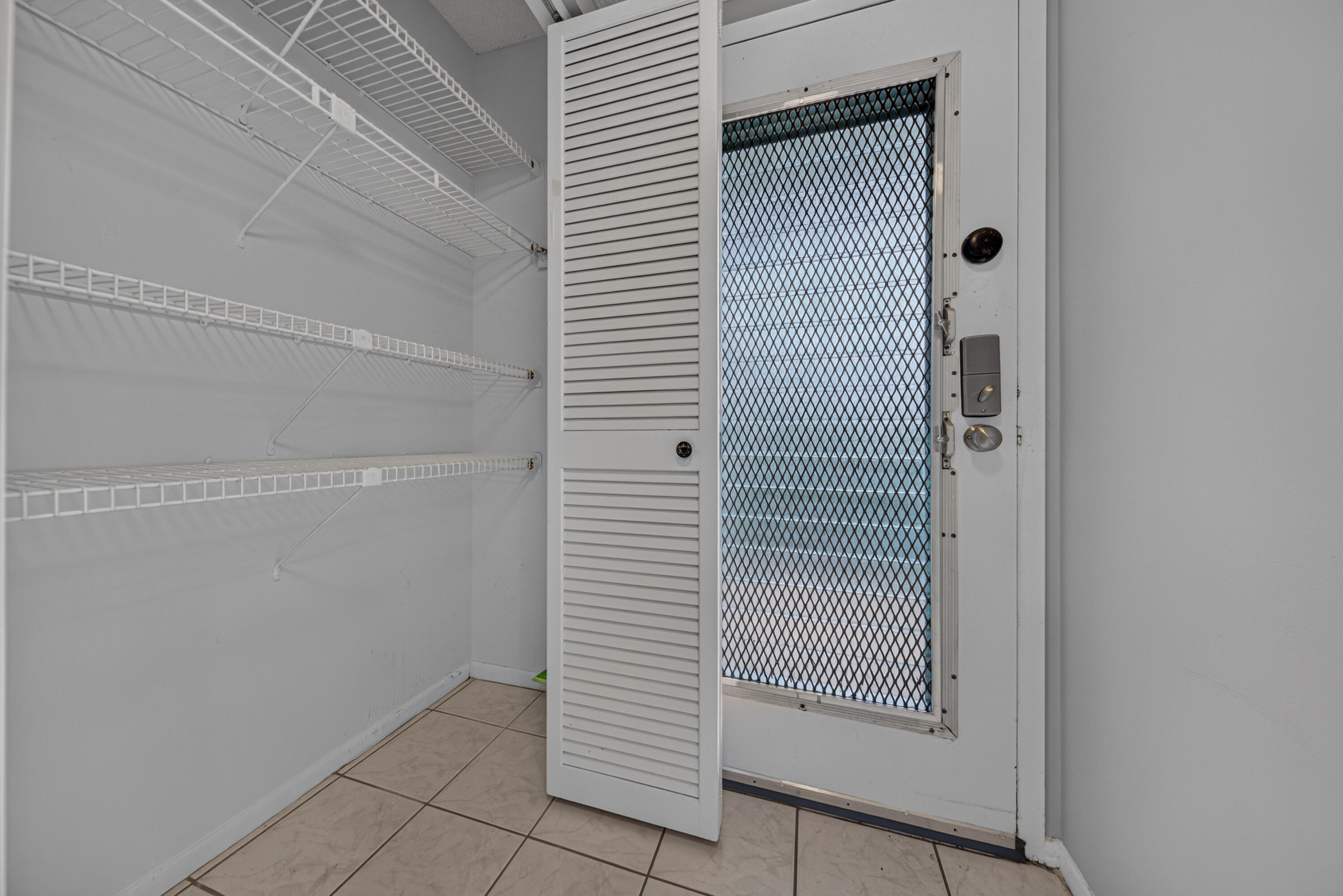 1205 Bahama Bend F1