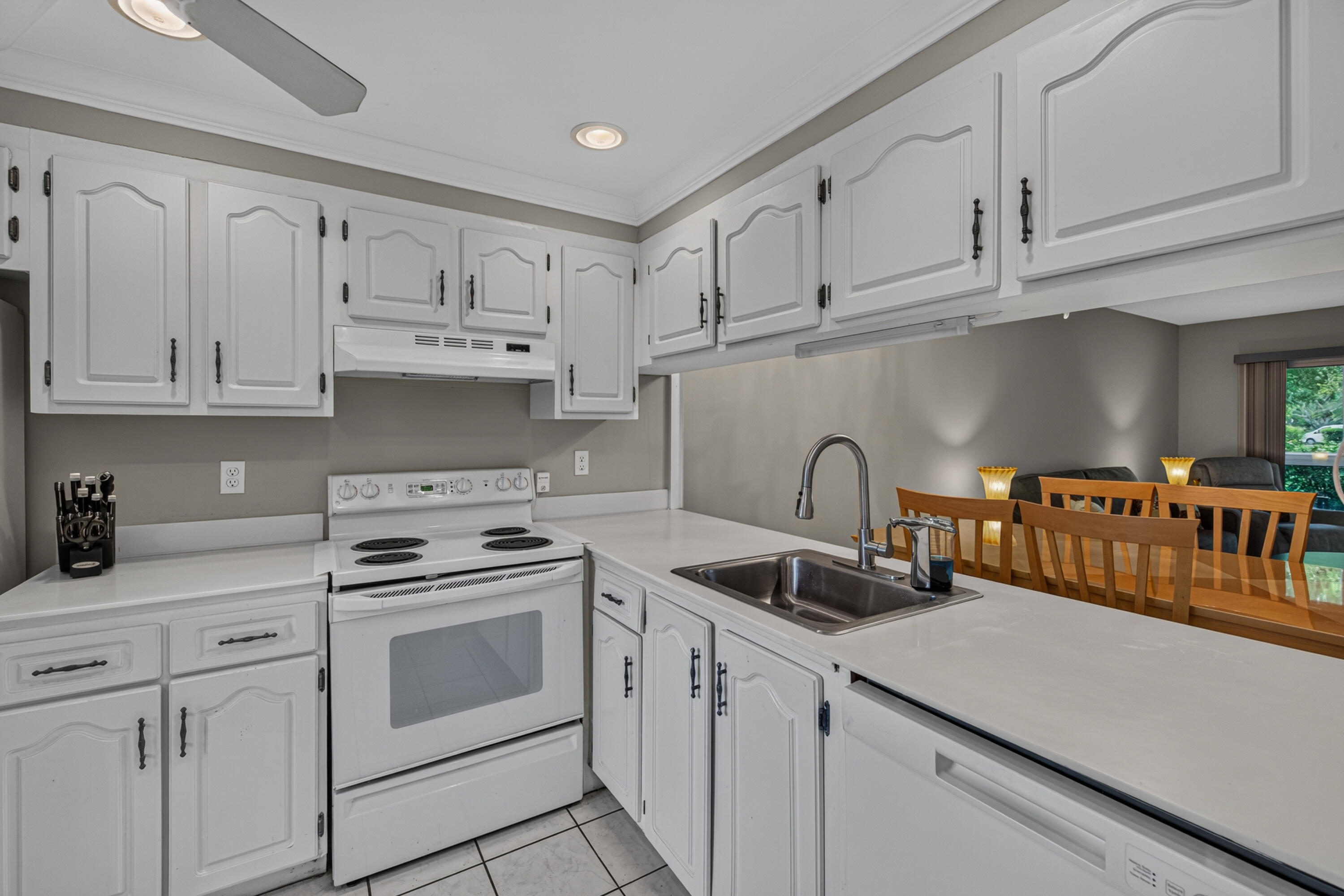 1205 Bahama Bend F1