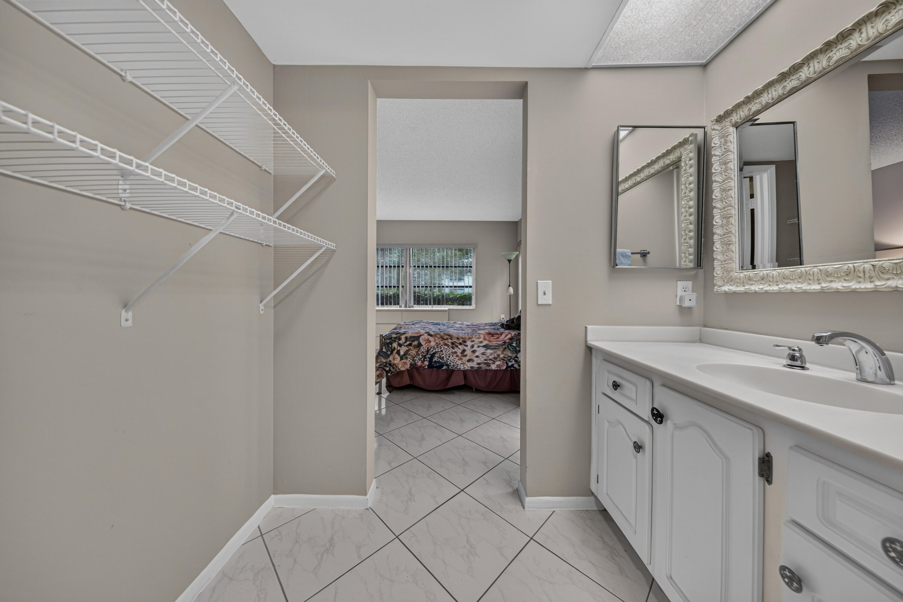 1205 Bahama Bend F1
