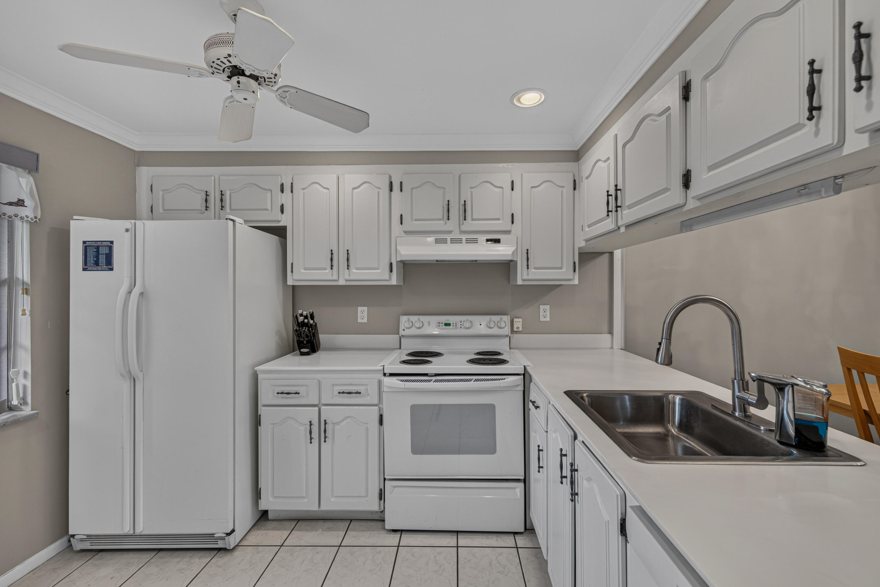 1205 Bahama Bend F1