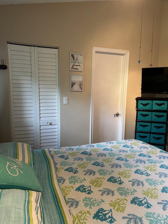 3016 S Oakland Forest Dr 2908