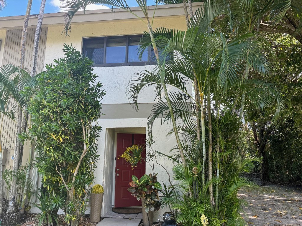 3016 S Oakland Forest Dr 2908