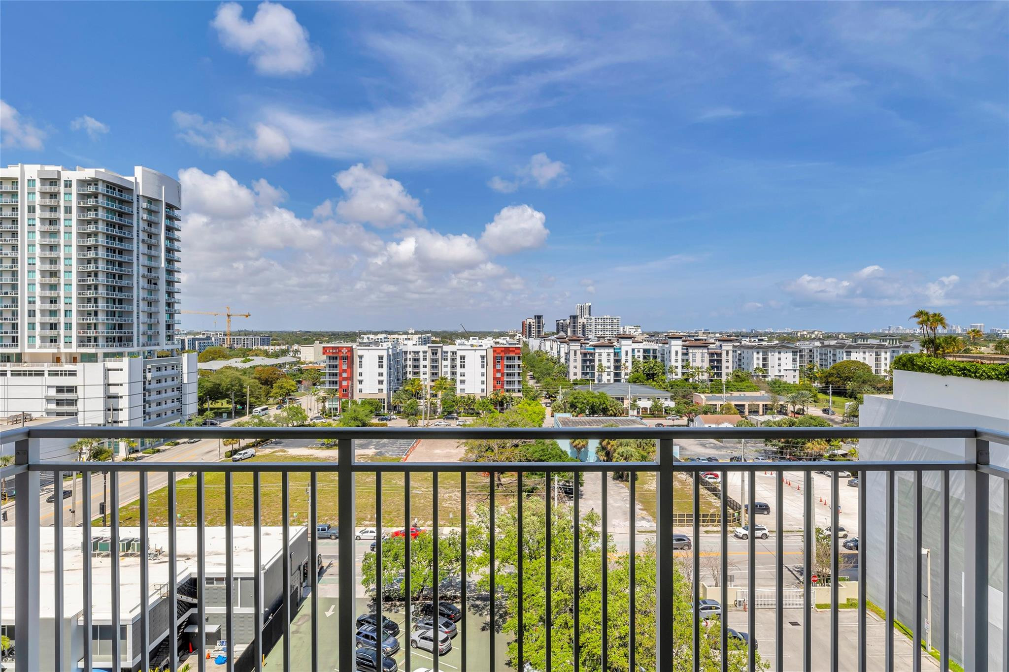 313 NE 2nd St 905