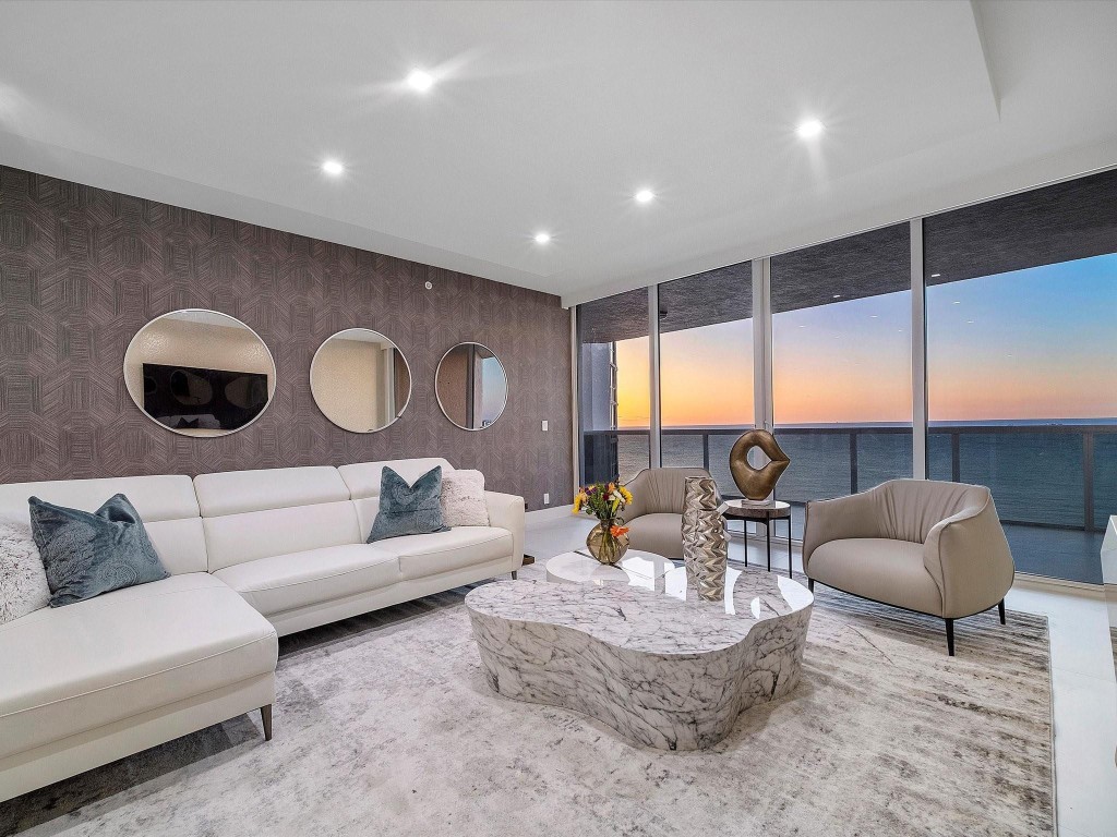 3100 N Ocean Blvd 2407