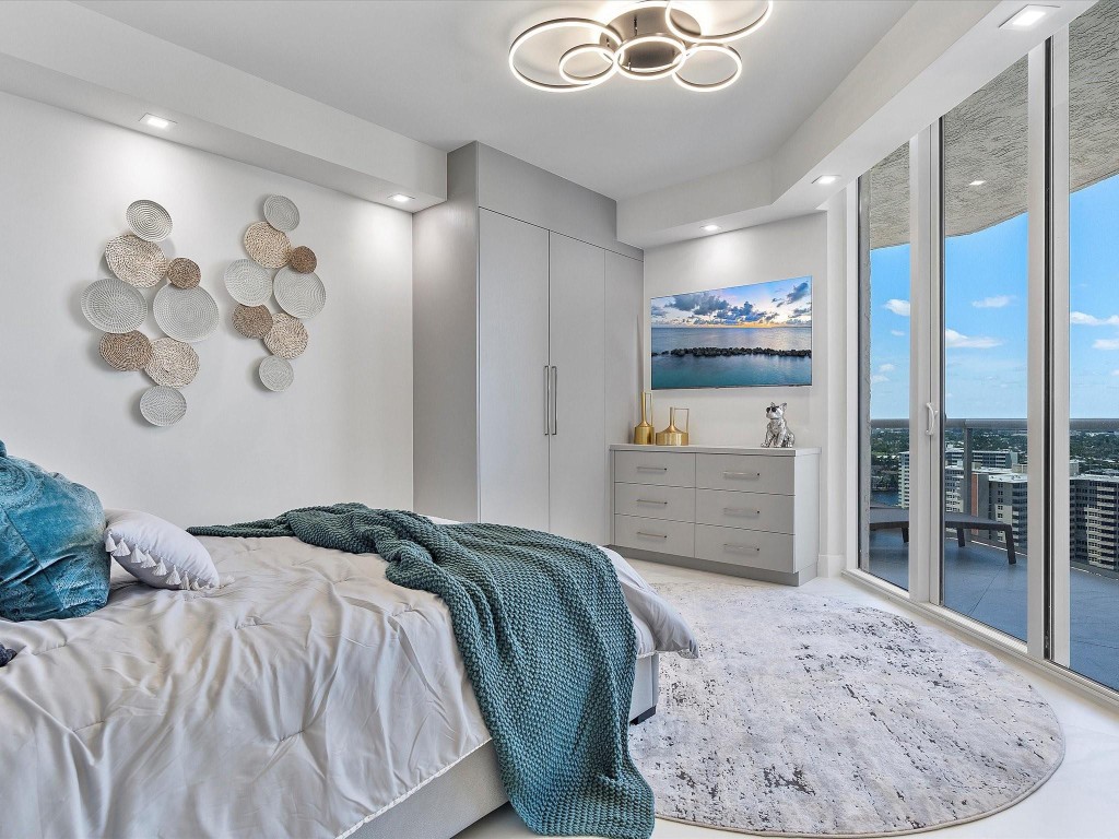 3100 N Ocean Blvd 2407