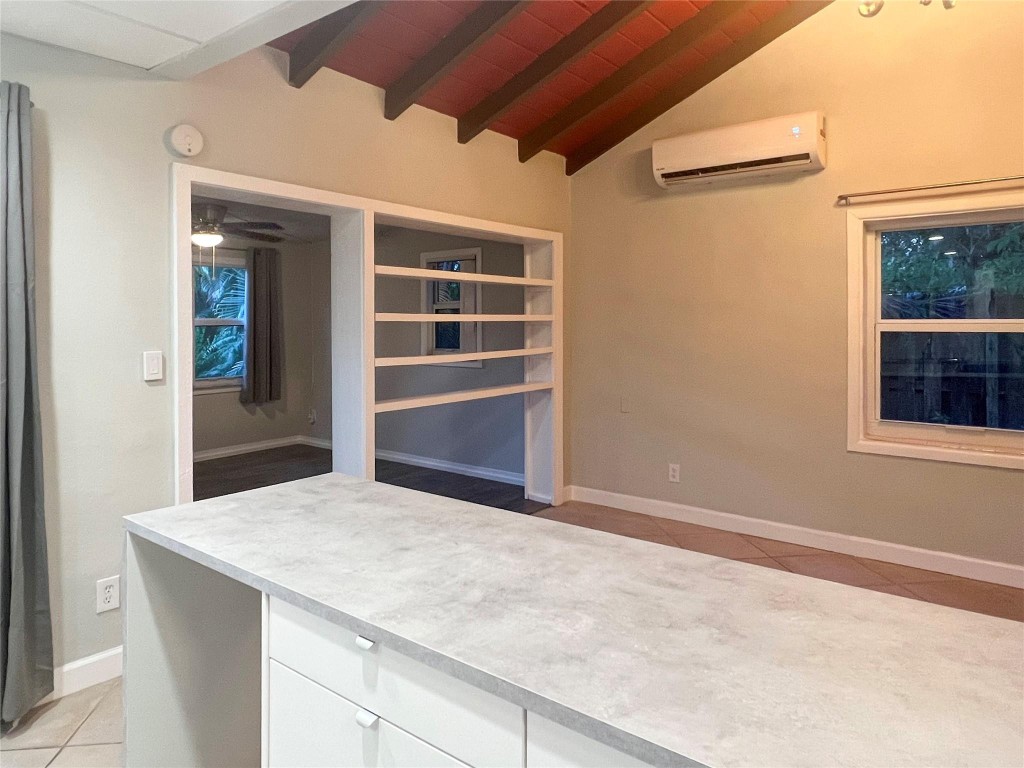 1121-1123 NE 17th Ter