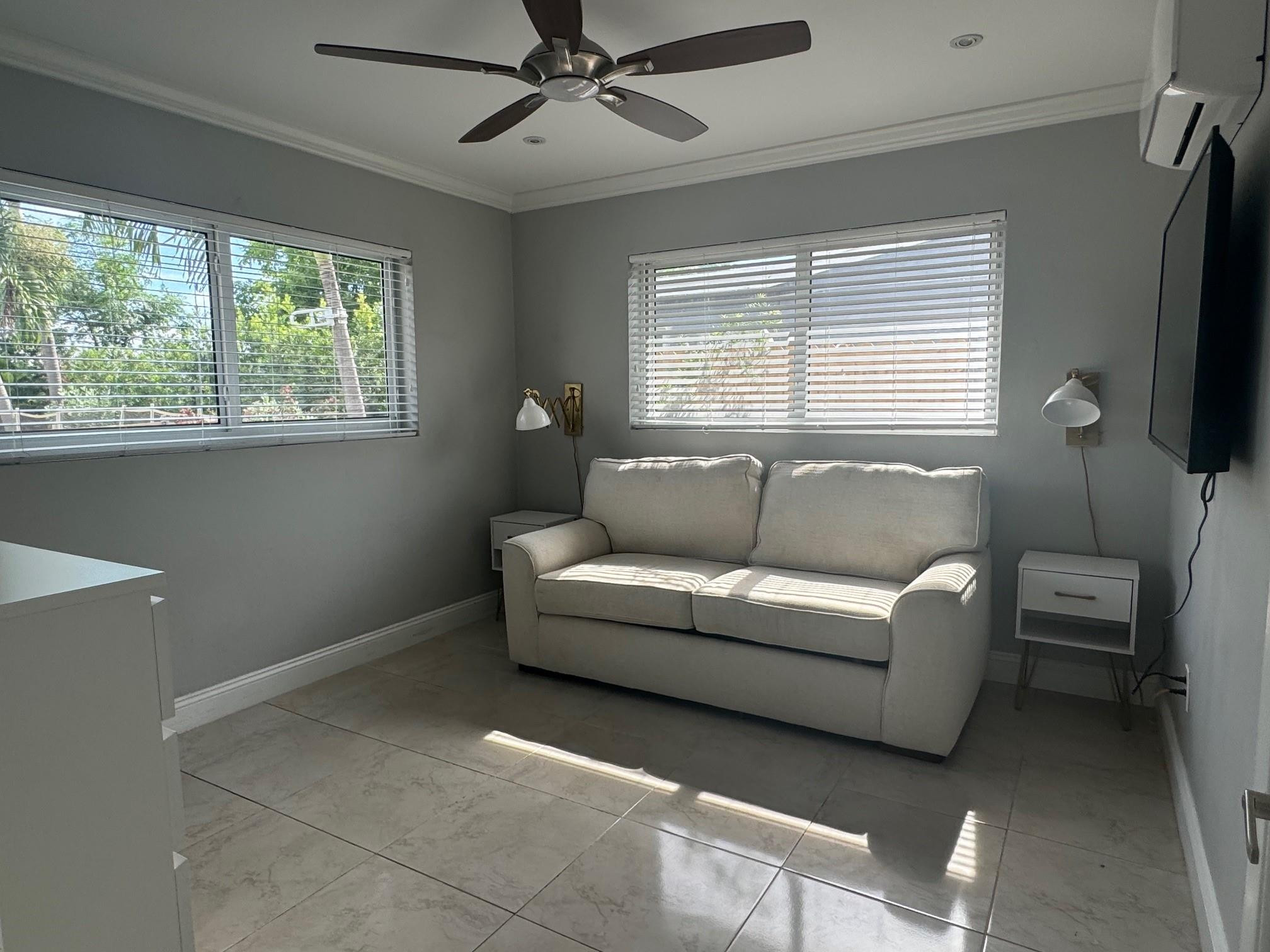 241 NE 48th Ct