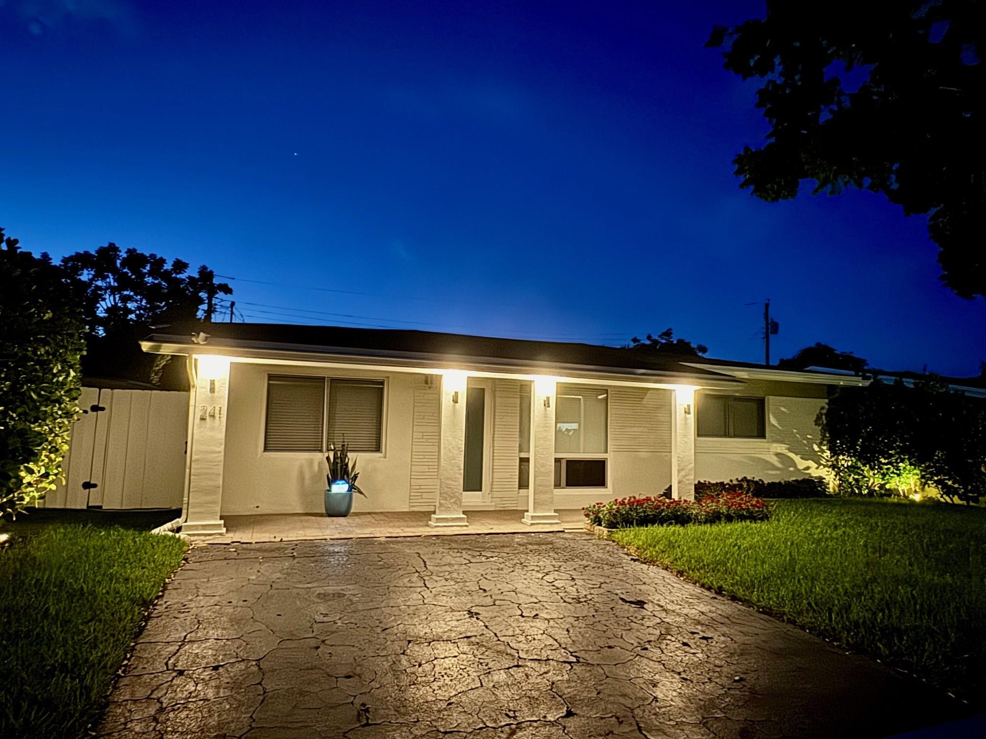 241 NE 48th Ct