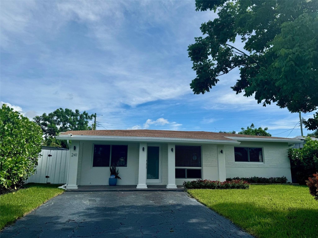 241 NE 48th Ct
