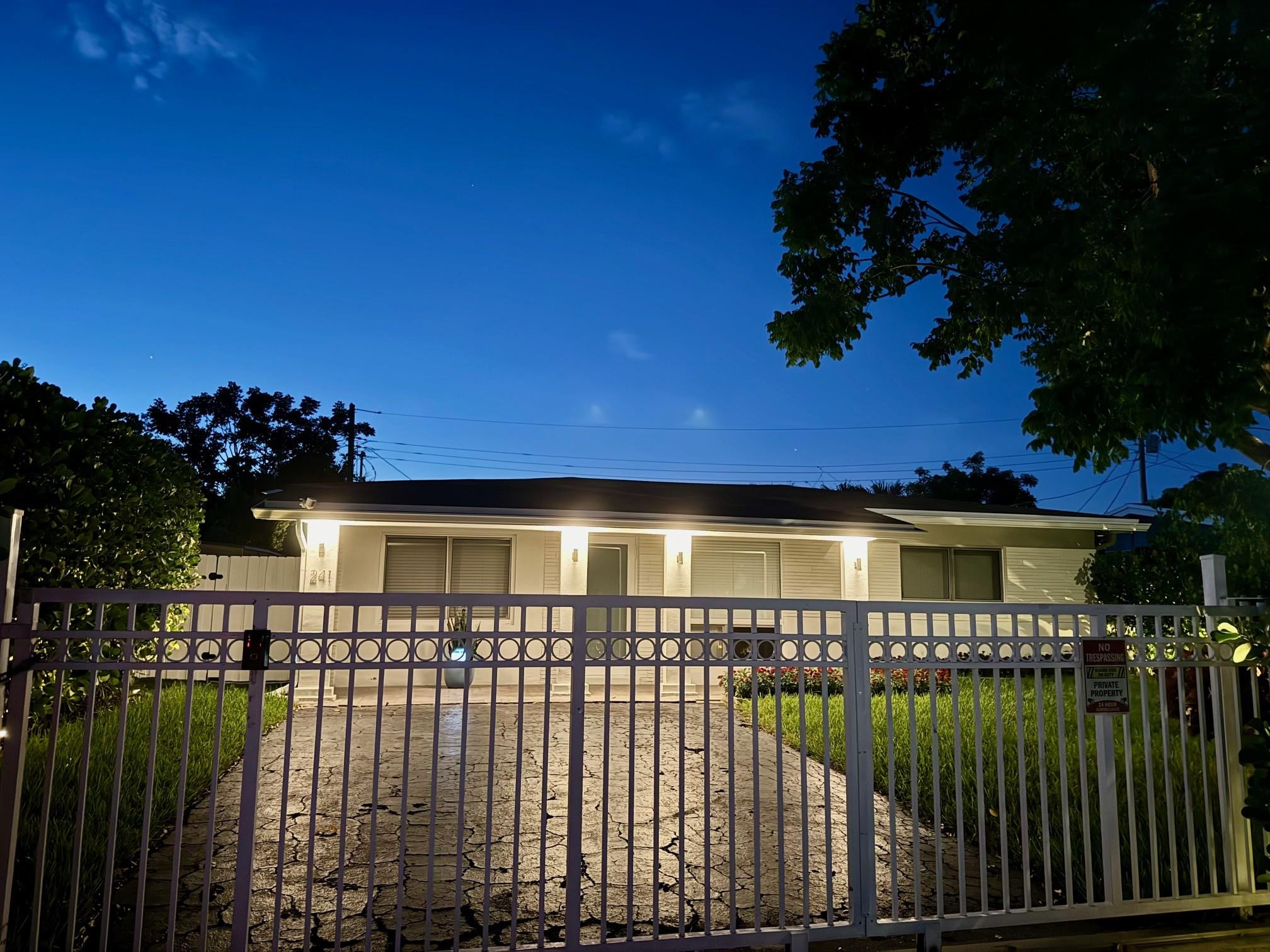 241 NE 48th Ct