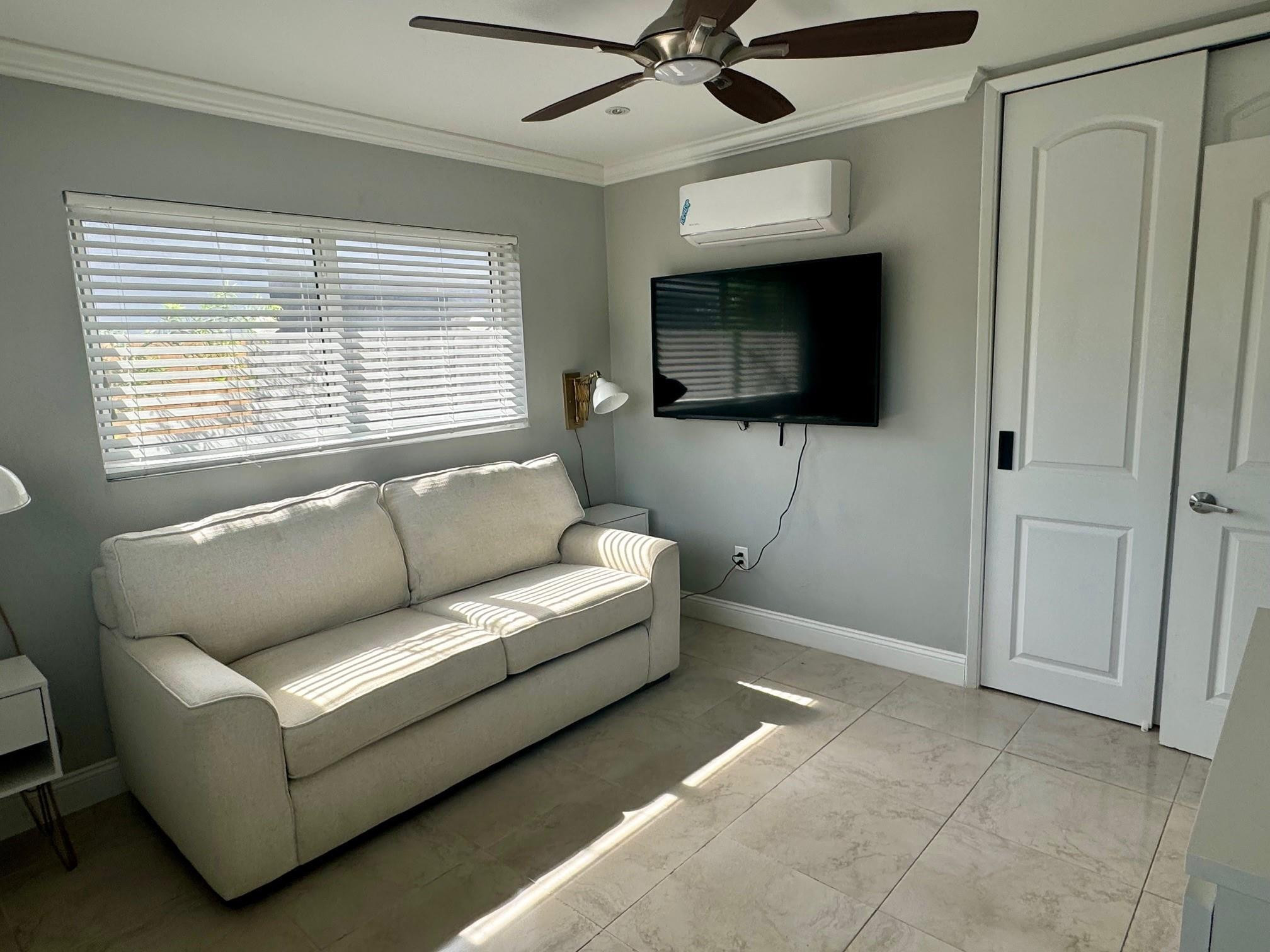 241 NE 48th Ct