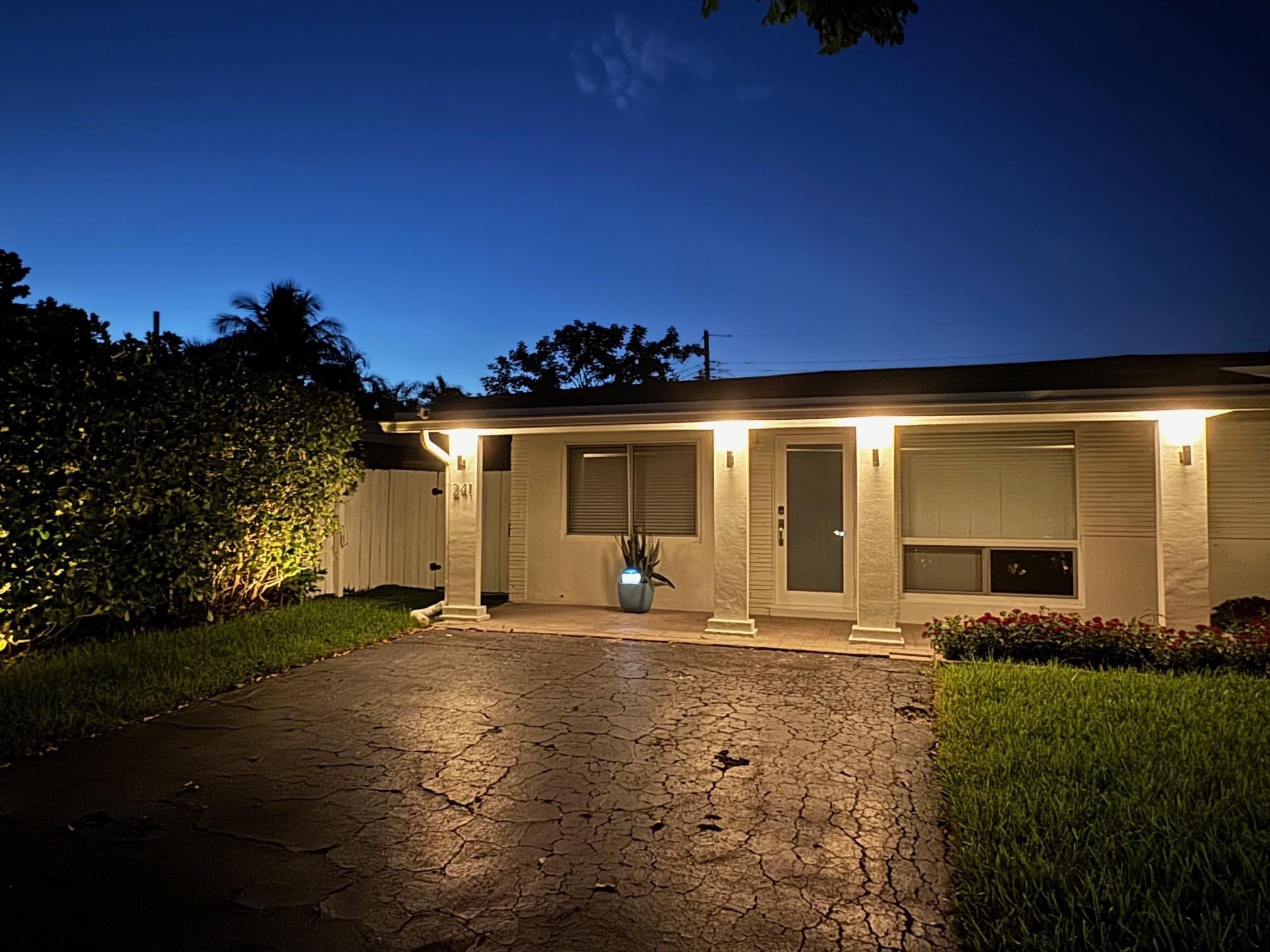 241 NE 48th Ct