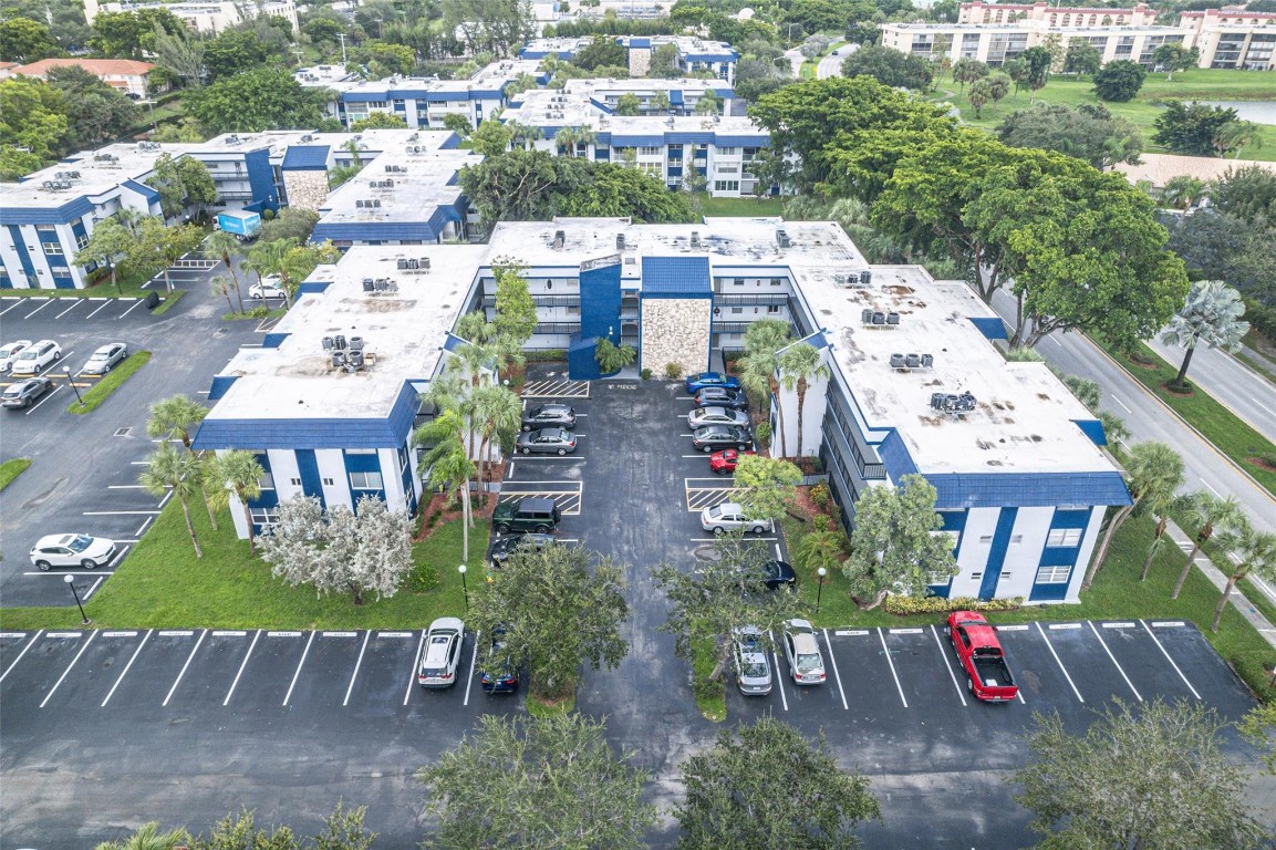 3180 Holiday Springs Blvd 5-207