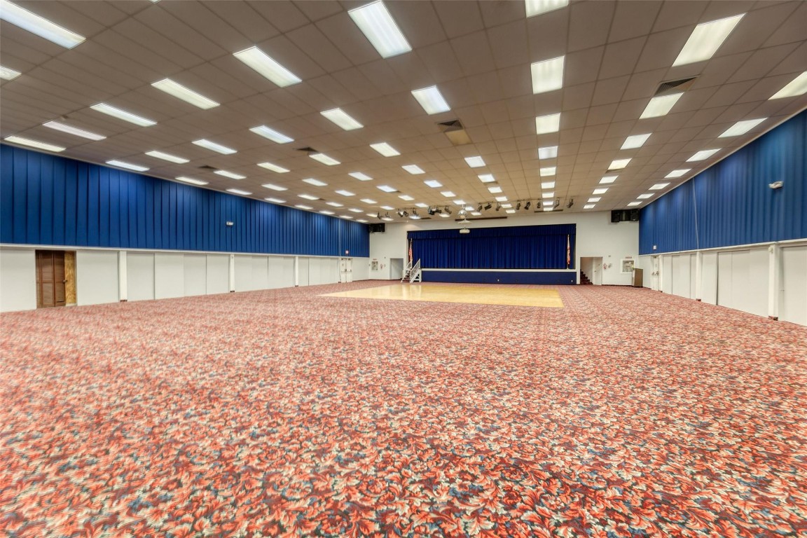 3180 Holiday Springs Blvd 5-207