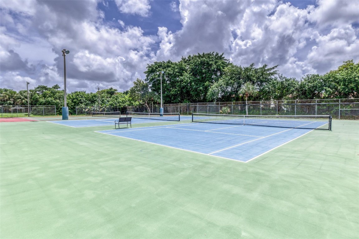 3180 Holiday Springs Blvd 5-207