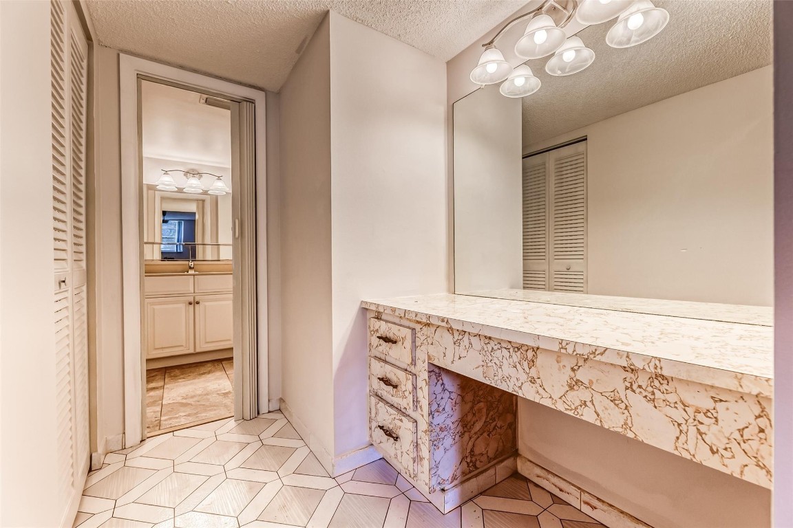 3180 Holiday Springs Blvd 5-207