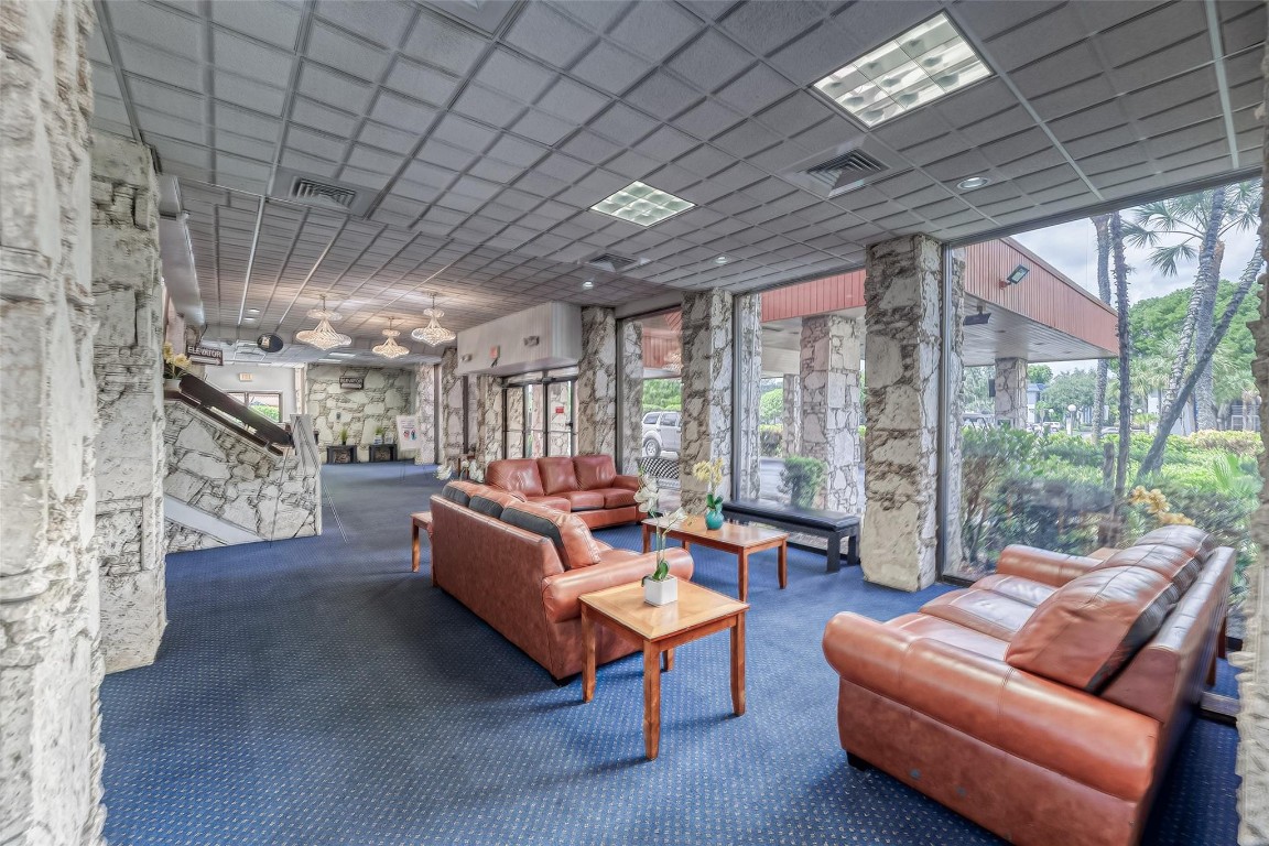 3180 Holiday Springs Blvd 5-207