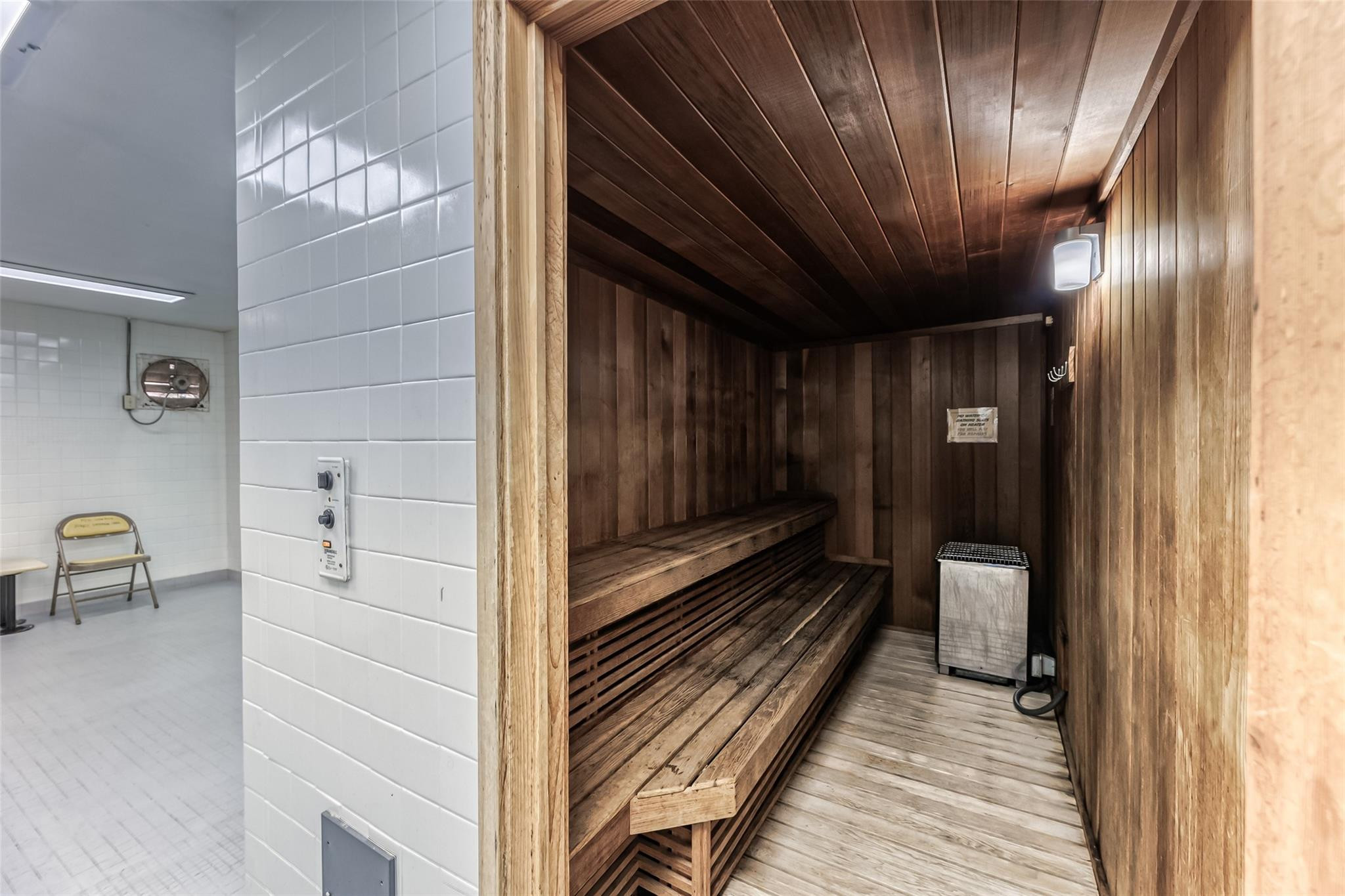 3180 Holiday Springs Blvd 5-207