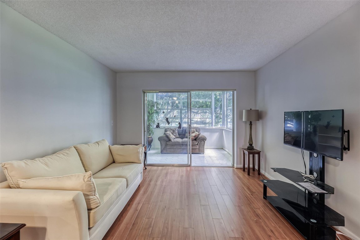 3180 Holiday Springs Blvd 5-207