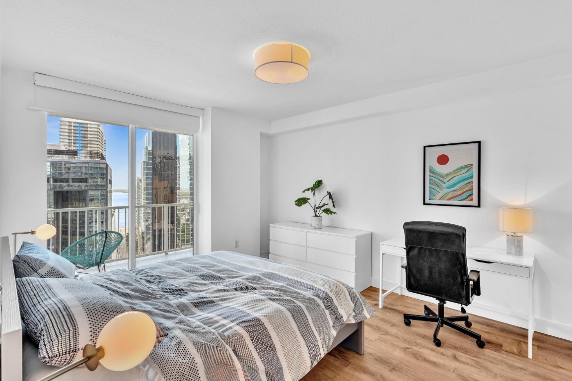 1250 S Miami Ave 2008