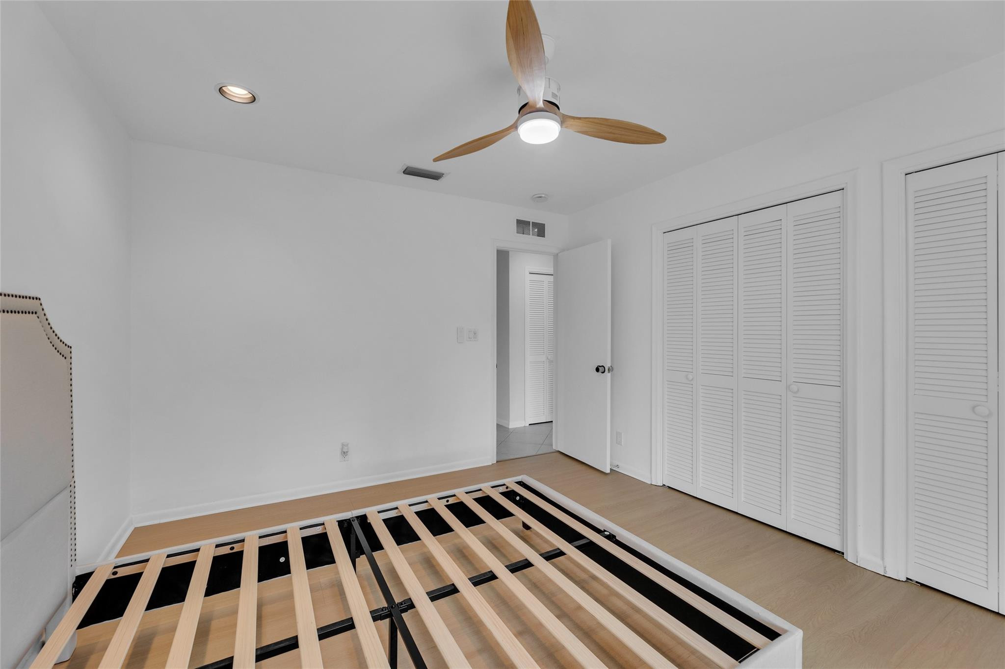 2931 NE 55th Pl