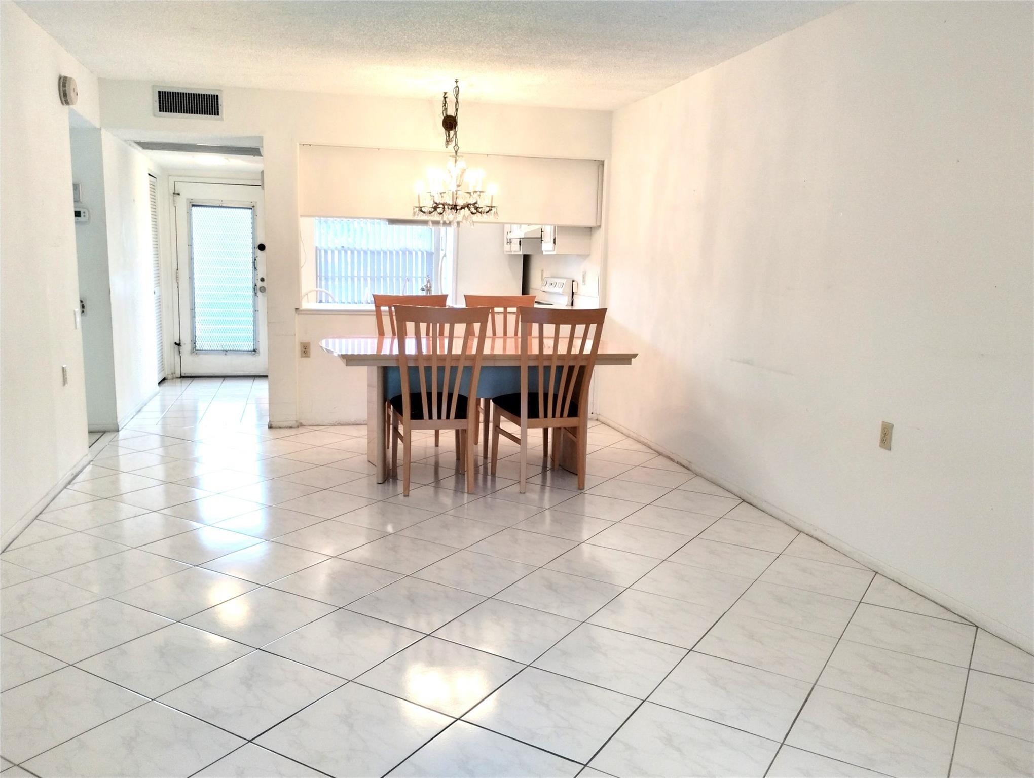 1205 Bahama Bend F1