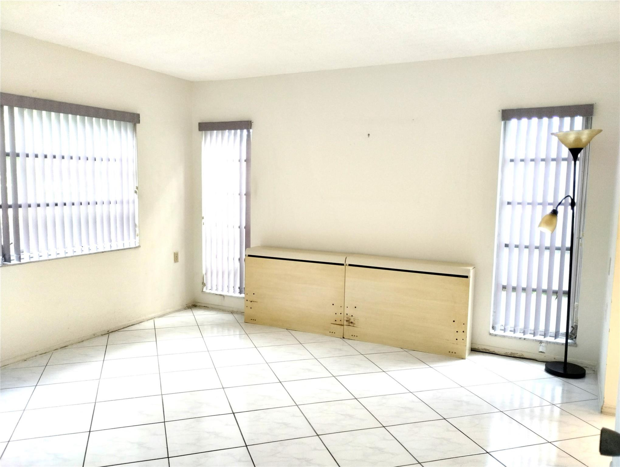 1205 Bahama Bend F1