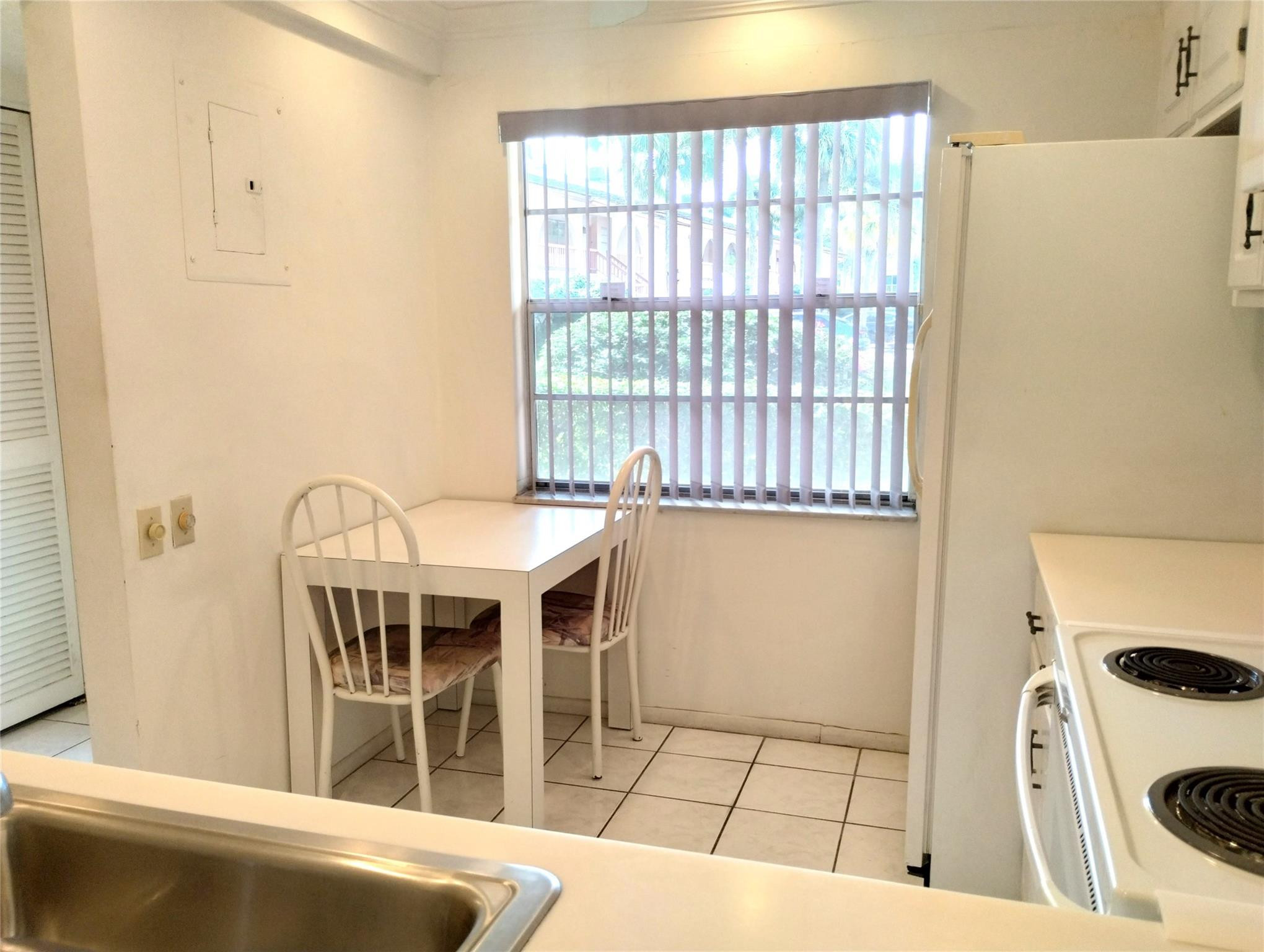 1205 Bahama Bend F1