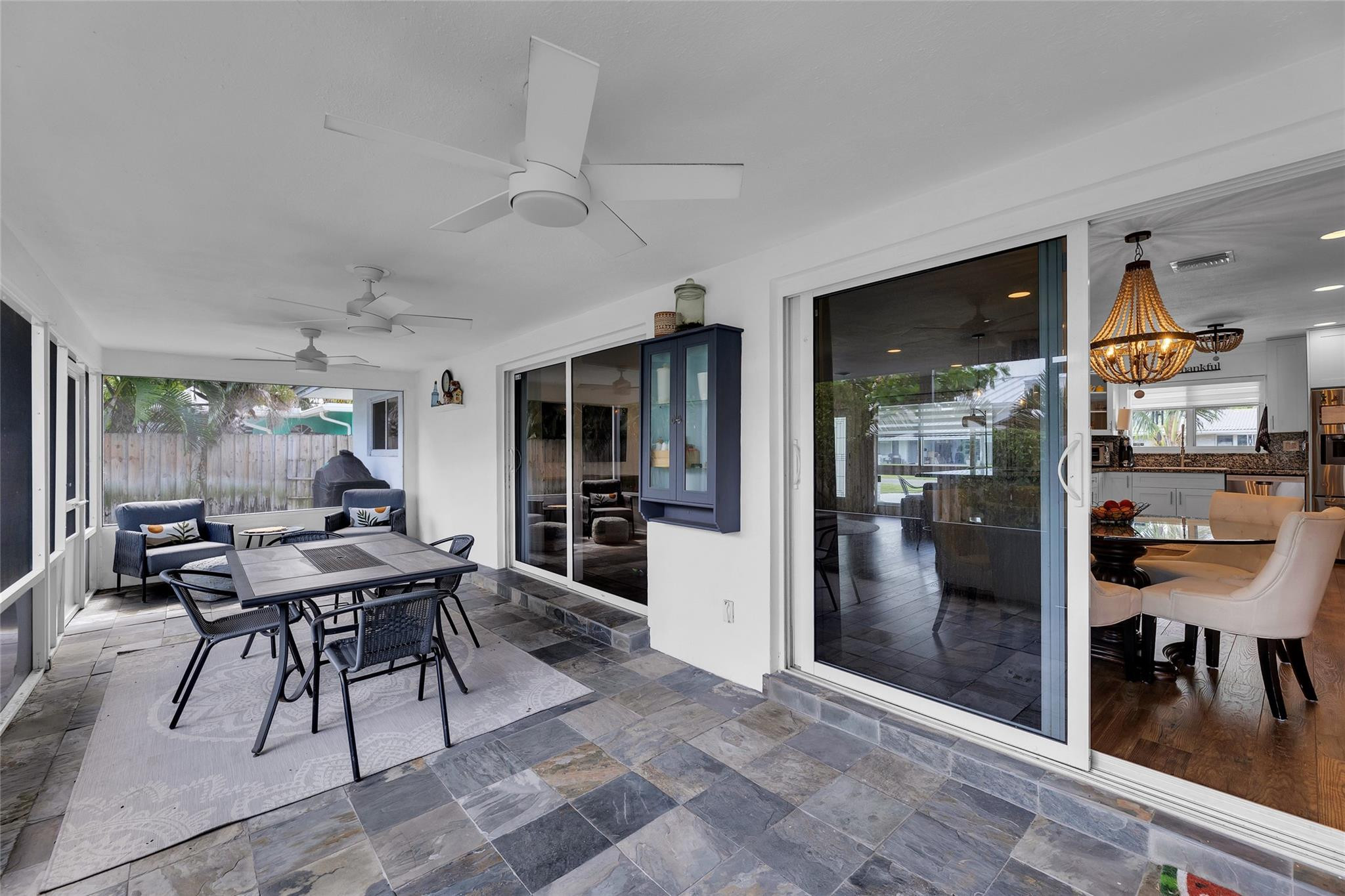 612 NE 24th Ave