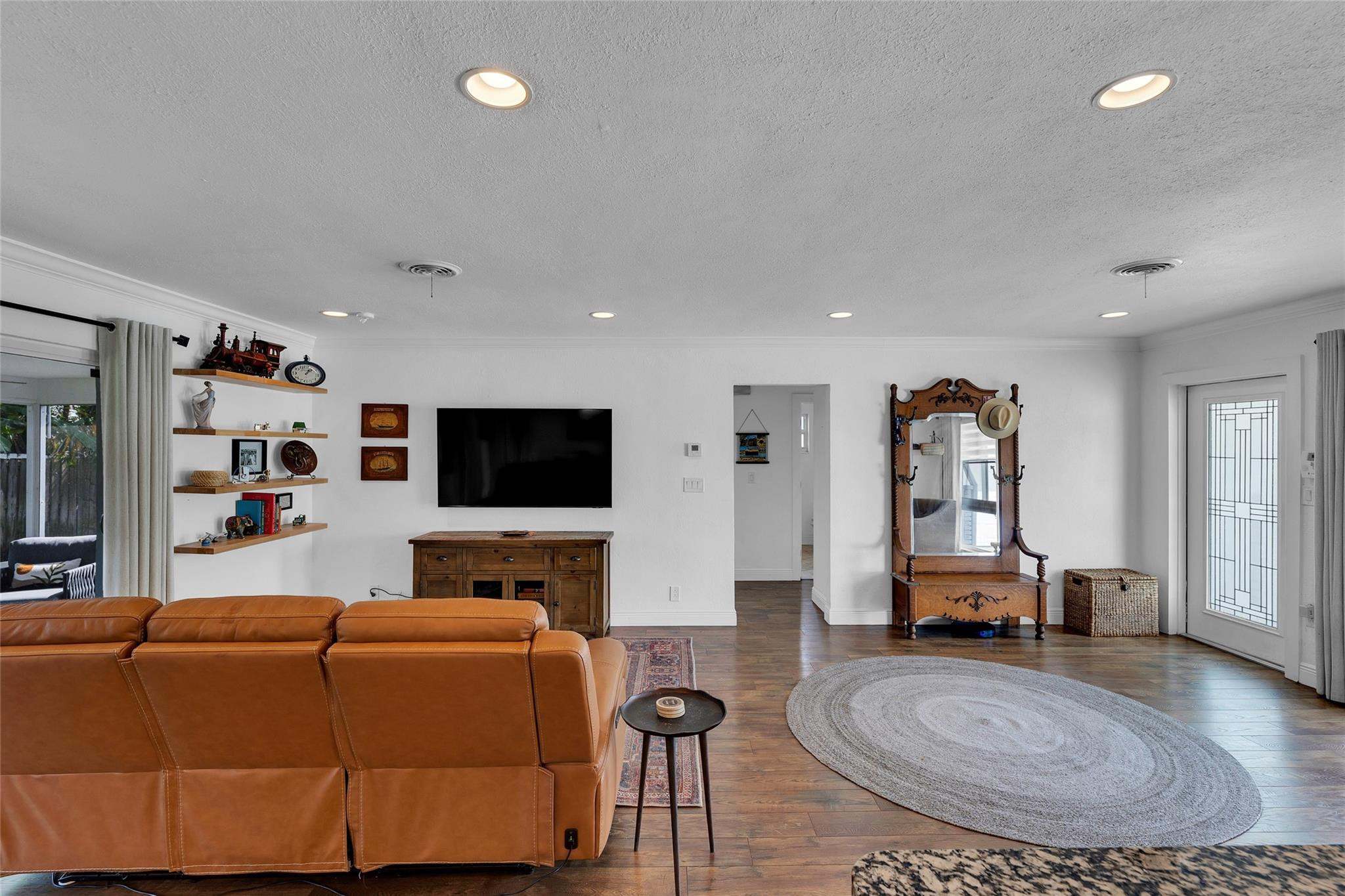 612 NE 24th Ave