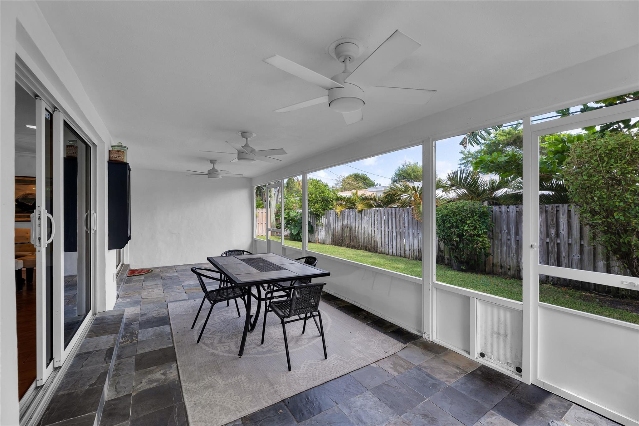 612 NE 24th Ave
