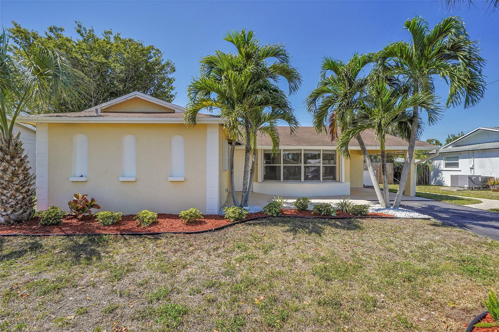 801 NW 65th Ter