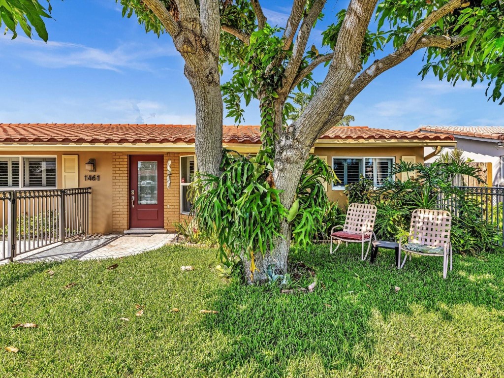 1461 NE 57th Ct