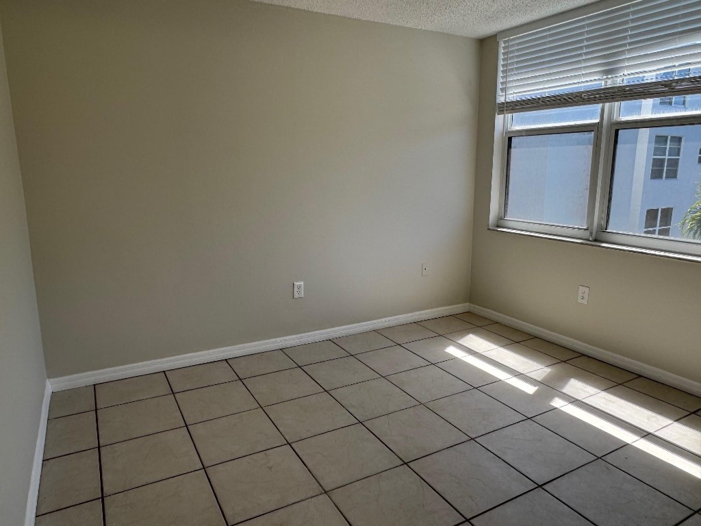 9451 Evergreen Pl 301