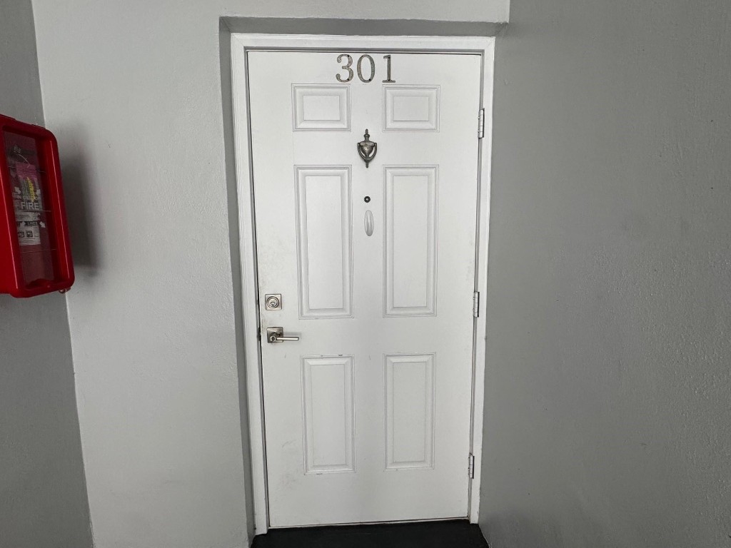 9451 Evergreen Pl 301