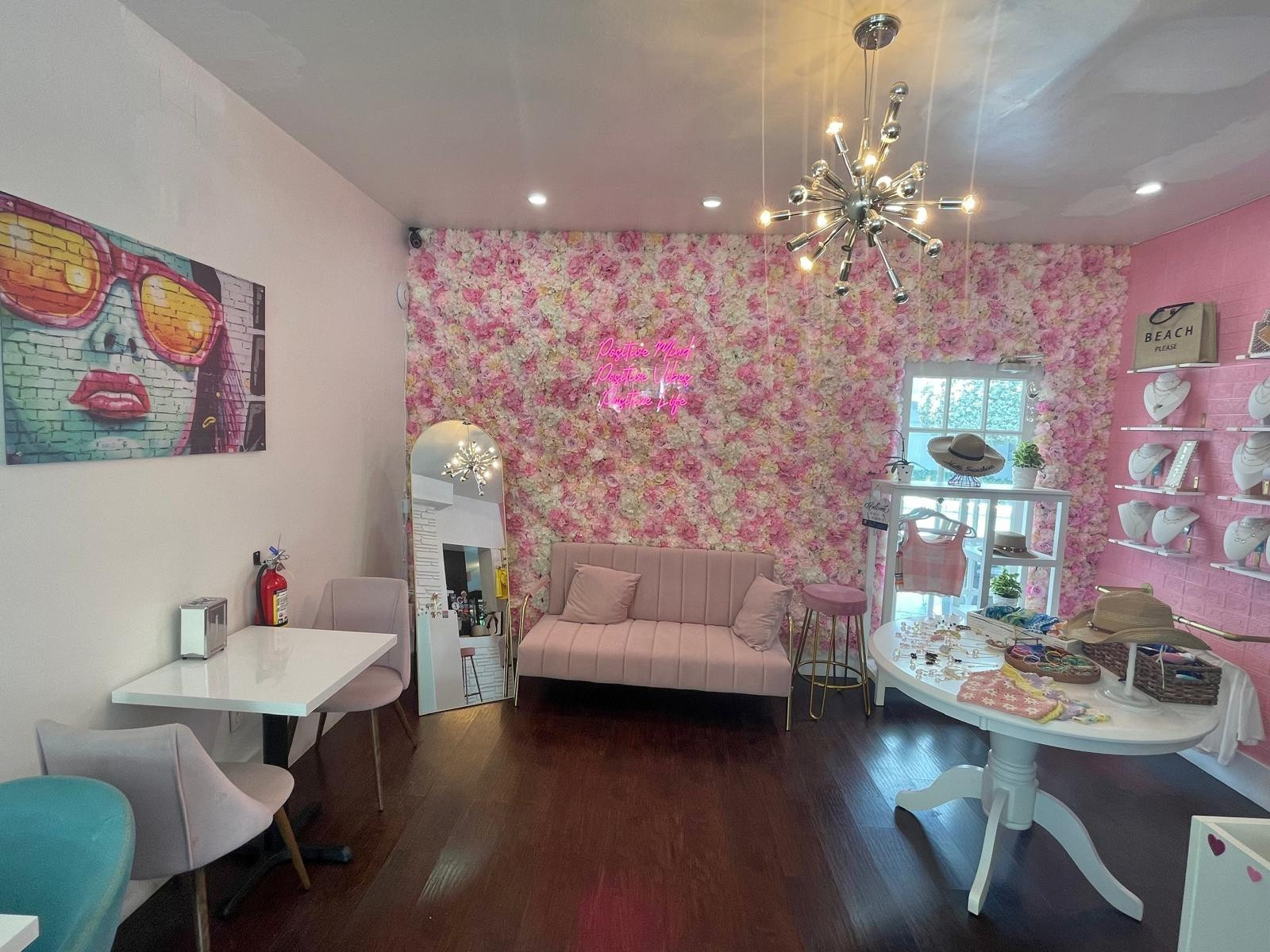 3000 Riomar St 307