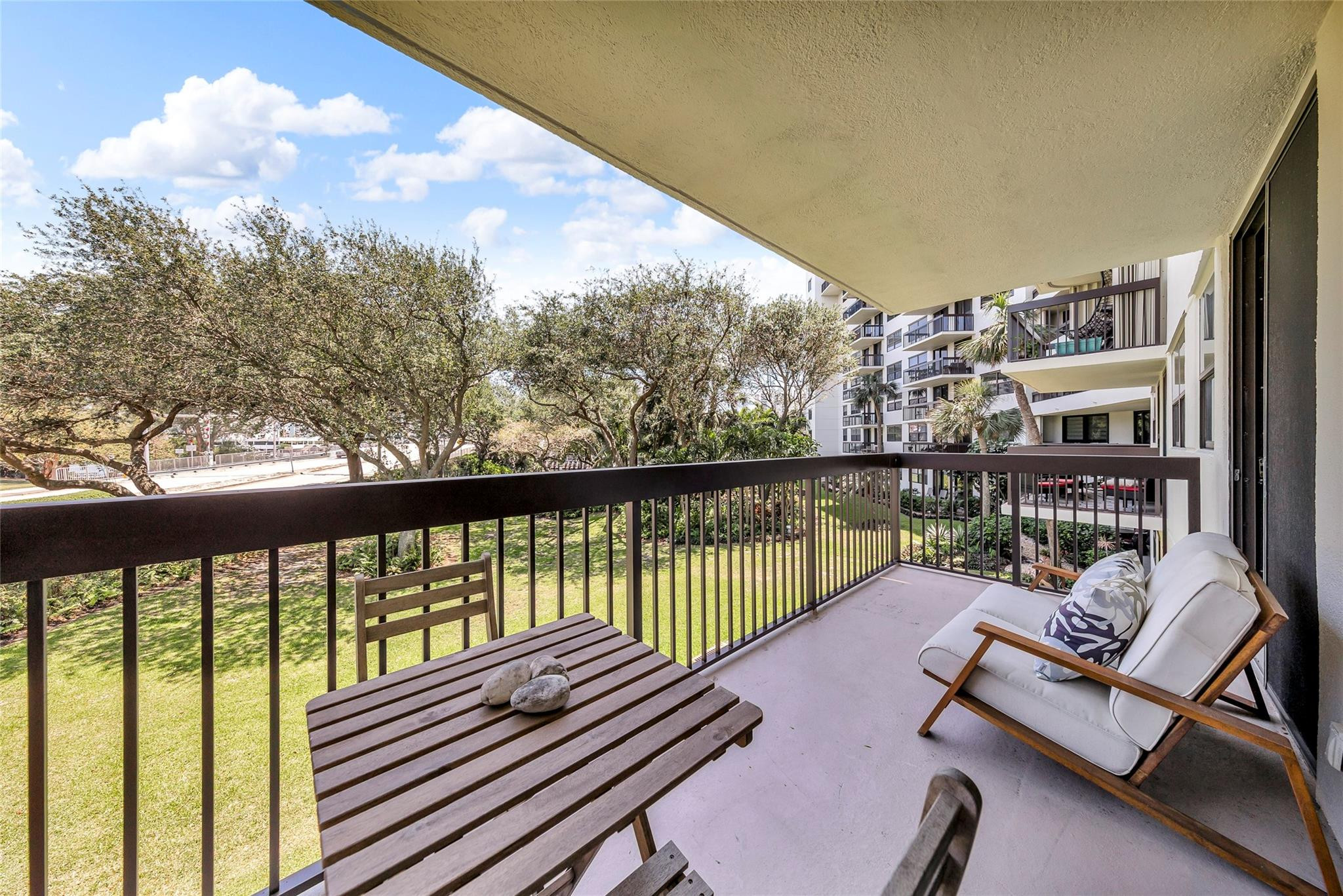 2900 NE 14th Street Cswy 202